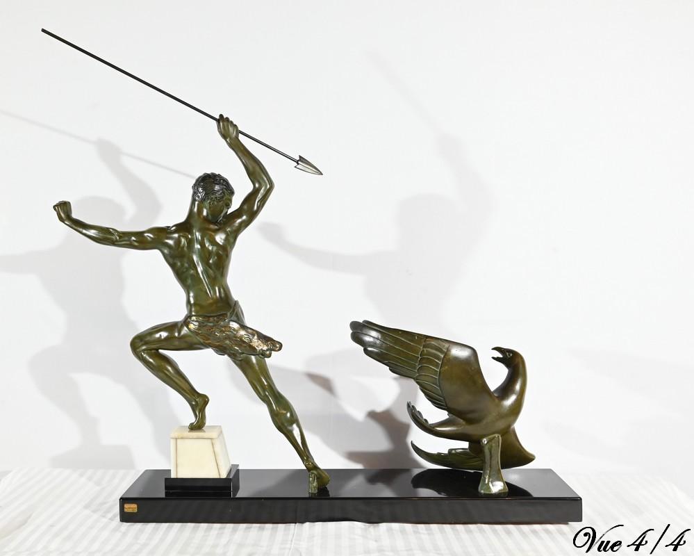Chasse à l'aigle en bronze, signée J.de Roncourt, Art déco - 1930 en vente 8