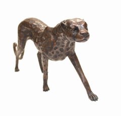 Statue de chat de guépard en bronze Art Déco moulé