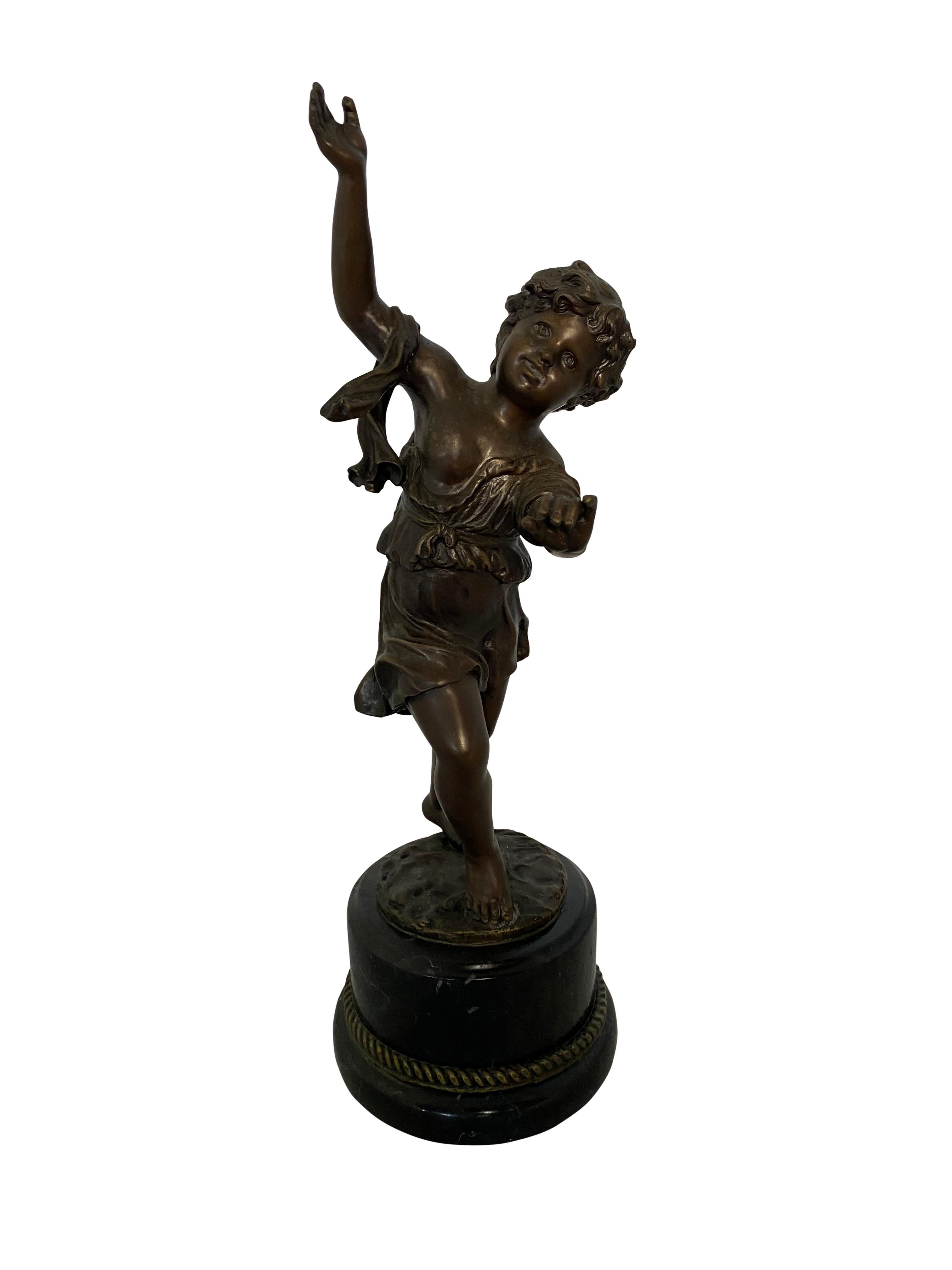 A bronze, whimsically musical-themed Cherub statue with marble base. The dancing Cherub base has a detailed ground carving with embroidered bronze rope at the bottom, 20th century.

Dimensions (cm):
H 40, W 6, D 6.