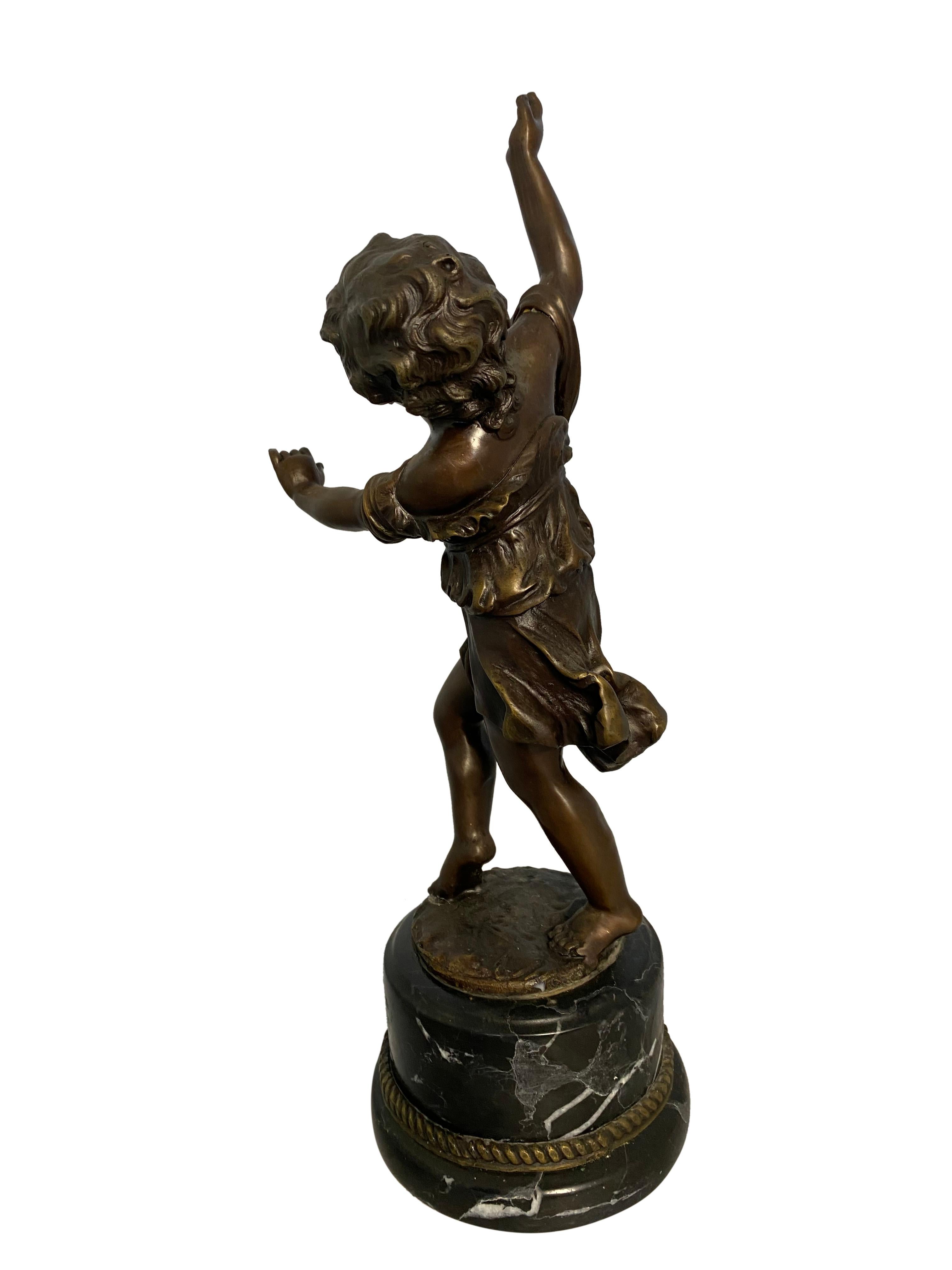 Bronze Cherub Child on Marble Base, 20th Century For Sale 1