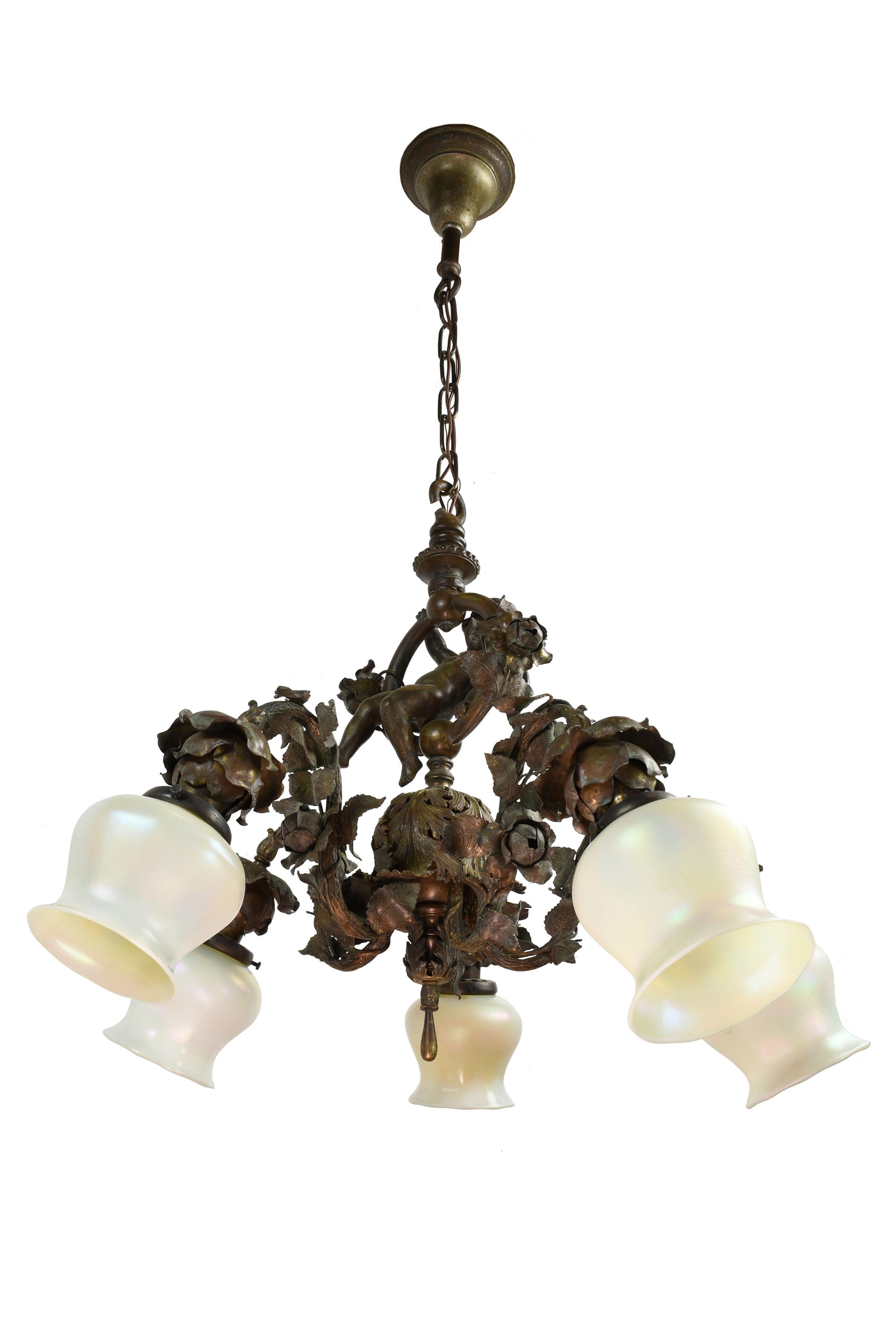 Rococo Lampe chérubin en bronze avec abat-jour en verre d'art en vente