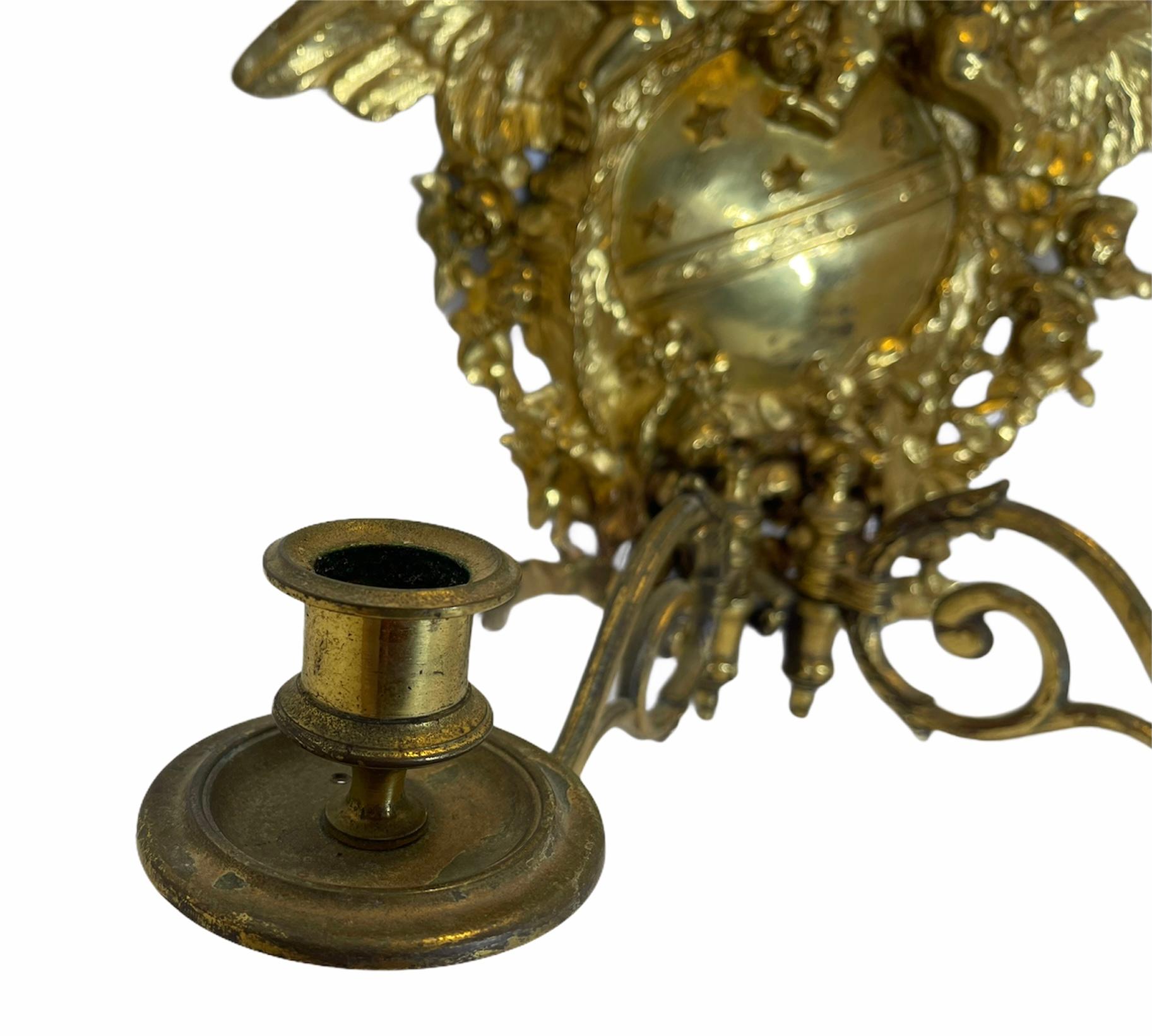 Candelabro de pared o candelabro de pared Querubín de bronce en venta 2