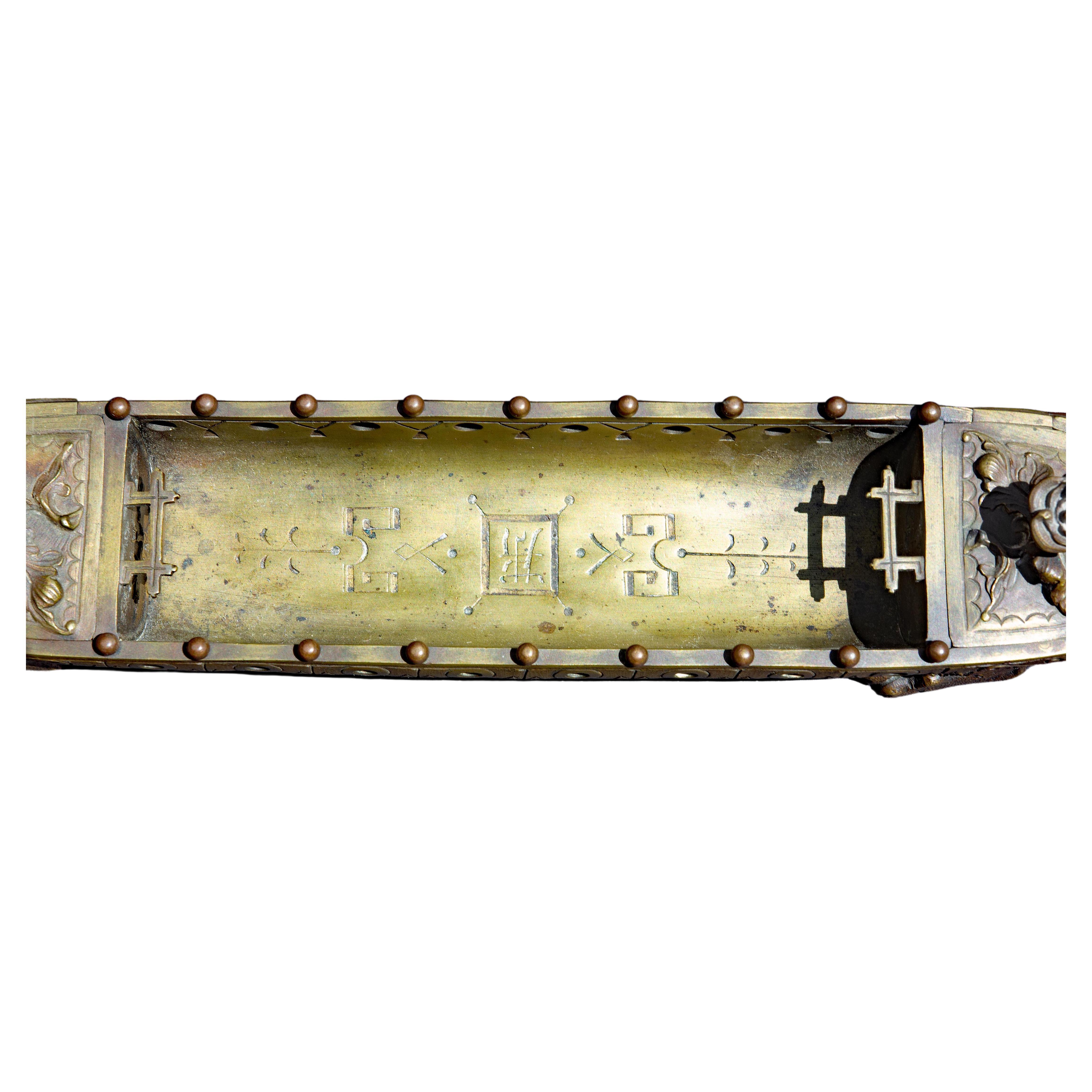 Bronze Chinese Dragon Boat Inkwell 19th Century In Good Condition For Sale In Rochester, NY