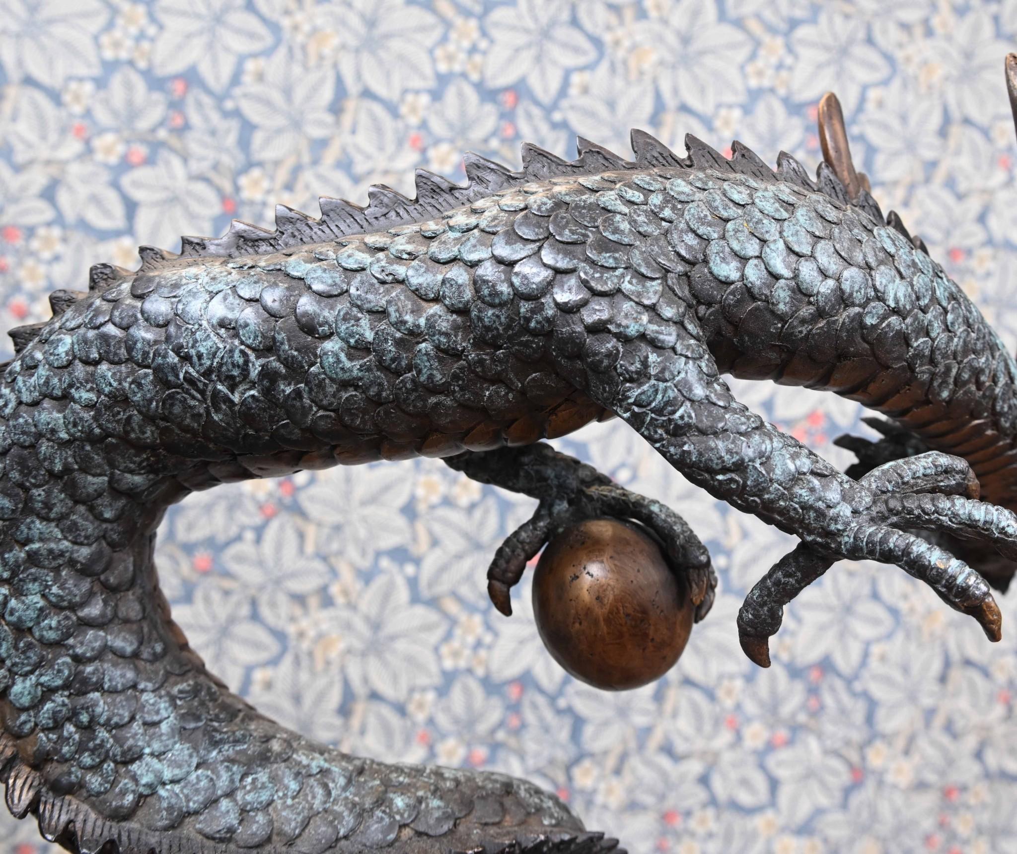 Statue de dragon chinois en bronze Feng Shui asiatique Bon état à Potters Bar, GB