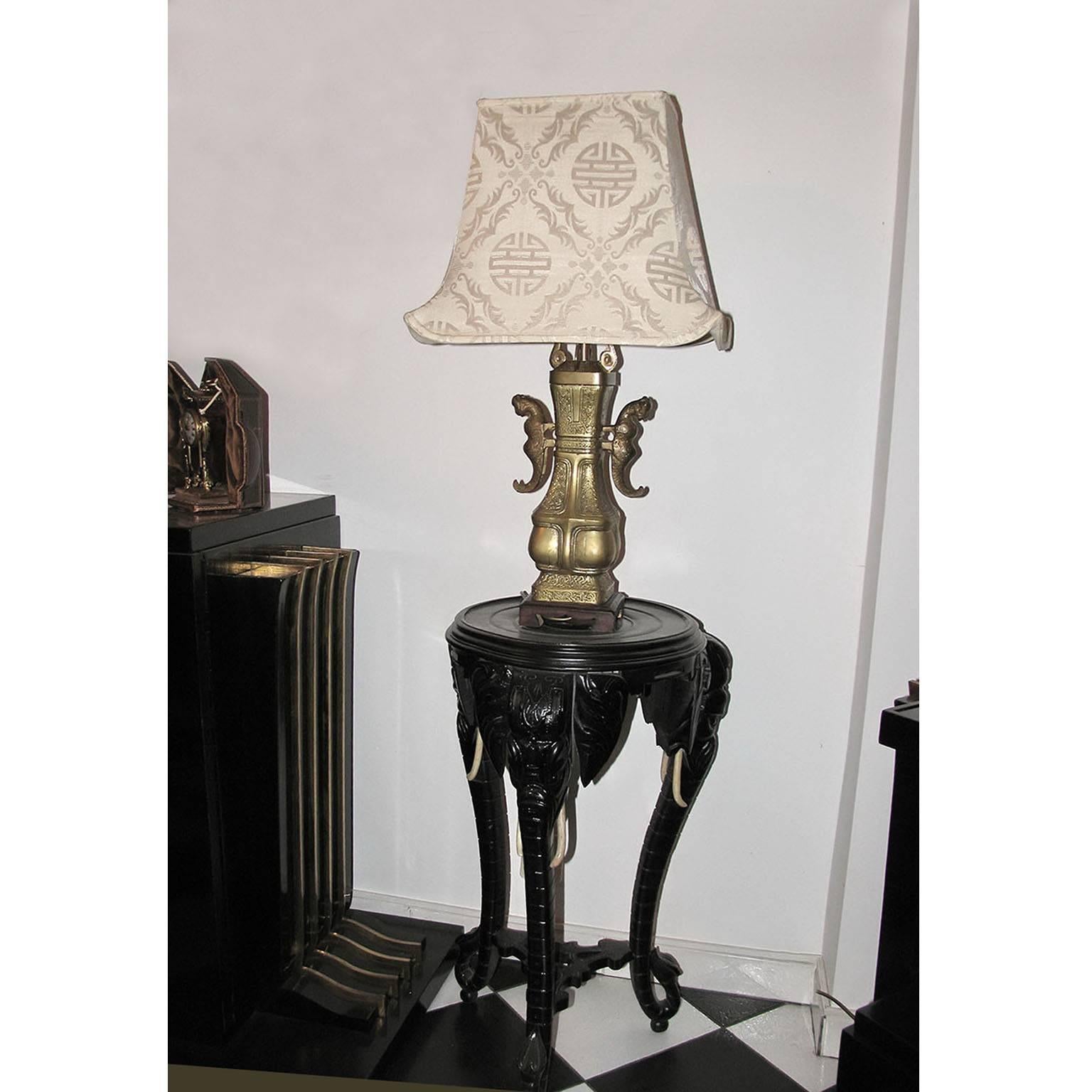Bronze Chinese Table Lamps with Silk Pagoda Shades For Sale 5