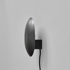 Bronze Clam Wall Lamp by 101 Copenhagen