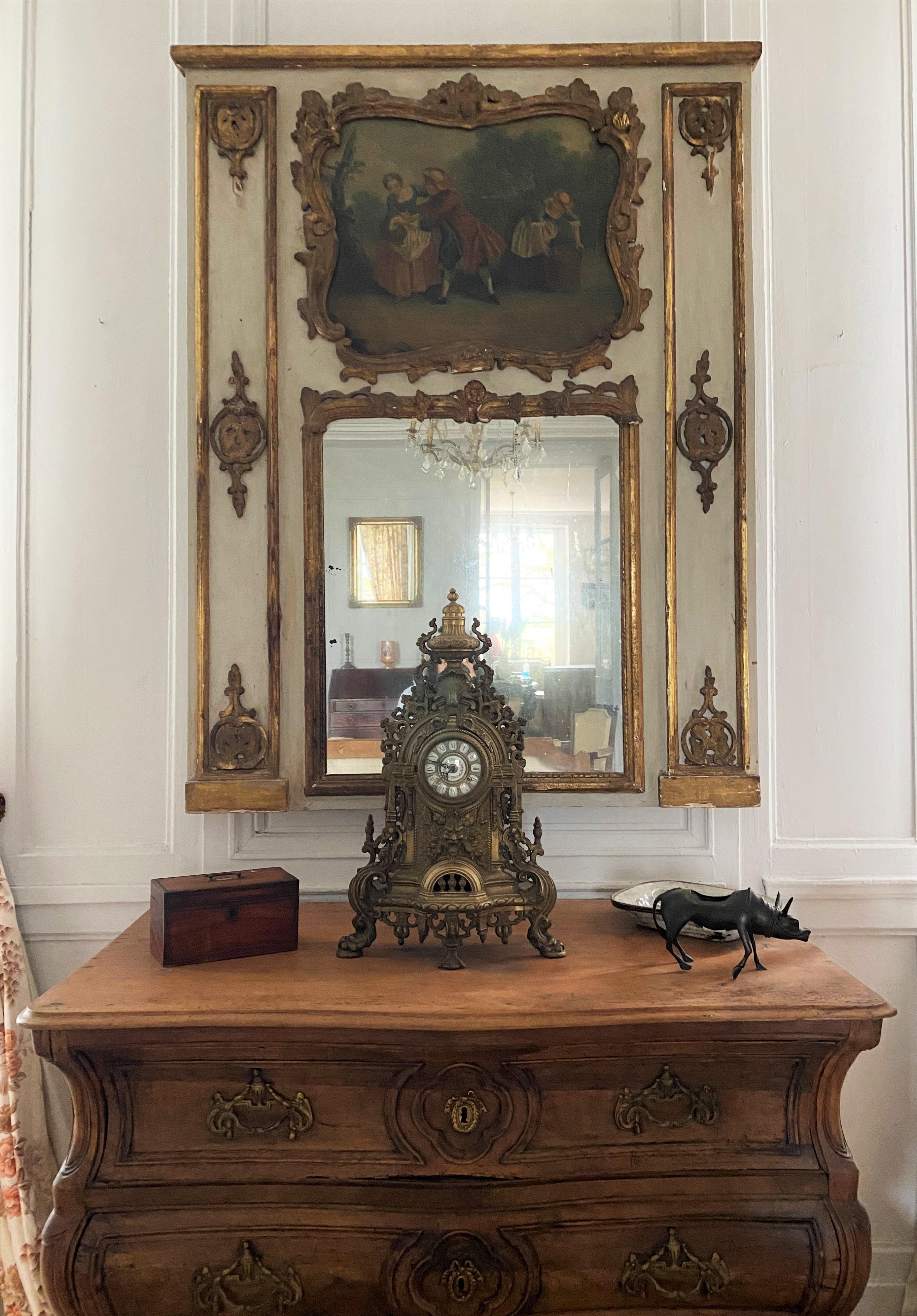 Horloge décorative dorée de style Louis XIV  en vente 4