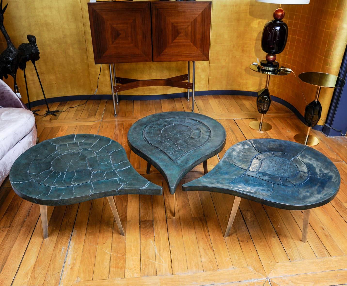 XXIe siècle et contemporain Table basse Drop d'Erwan Boulloud en bronze à prix abordable en vente