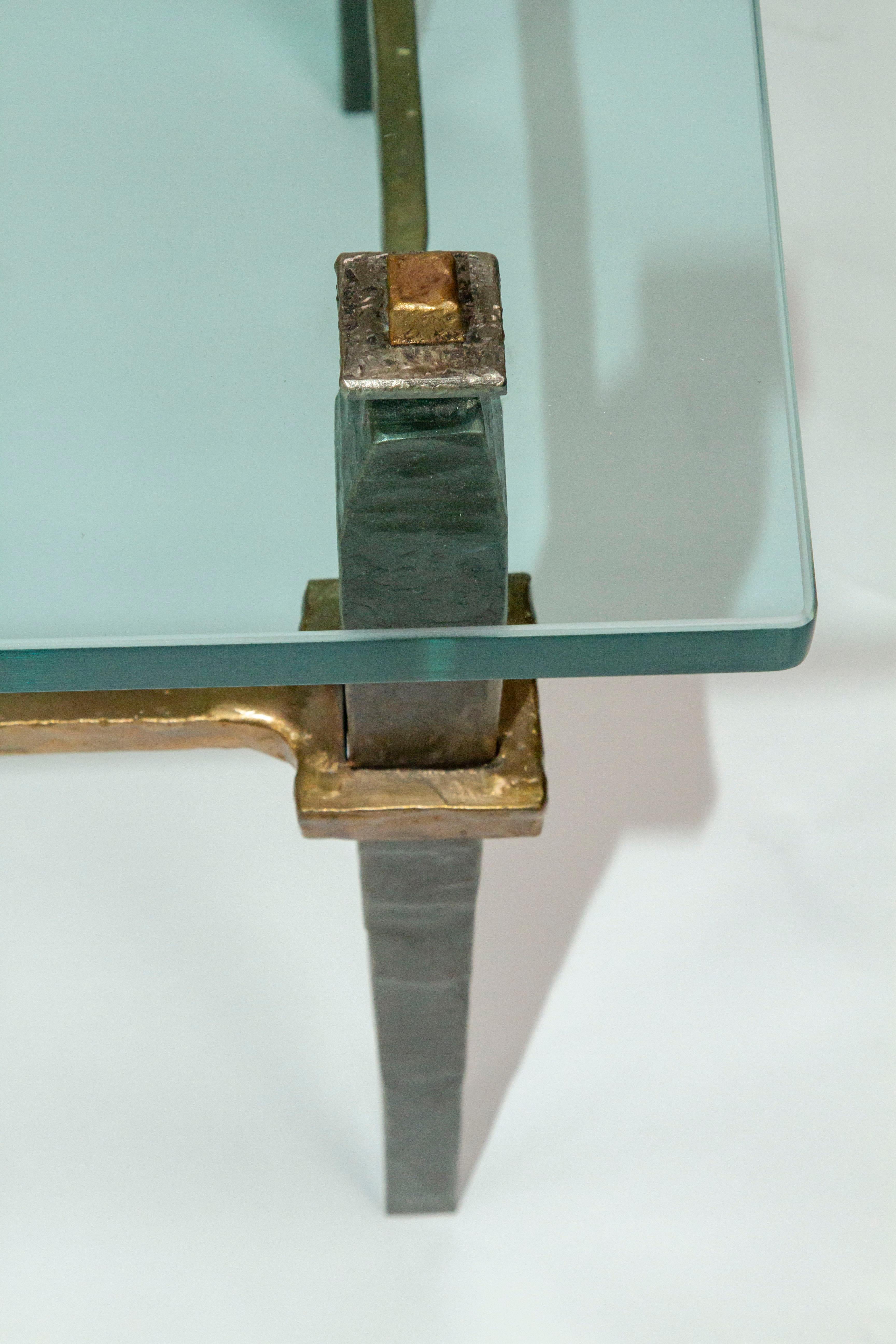 Américain Table basse en bronze avec plateau en verre ou en pierre en vente