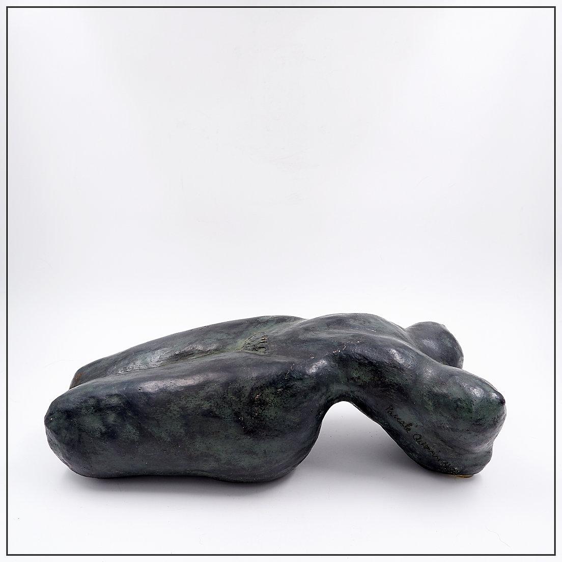 Sculpture de nu en terre cuite couleur bronze - Signée et datée
Sculpture - Décoration - By Vintage
Pascale Quoirin Signé - 1997 Daté
Dimensions : 39x17cm H:13cm 