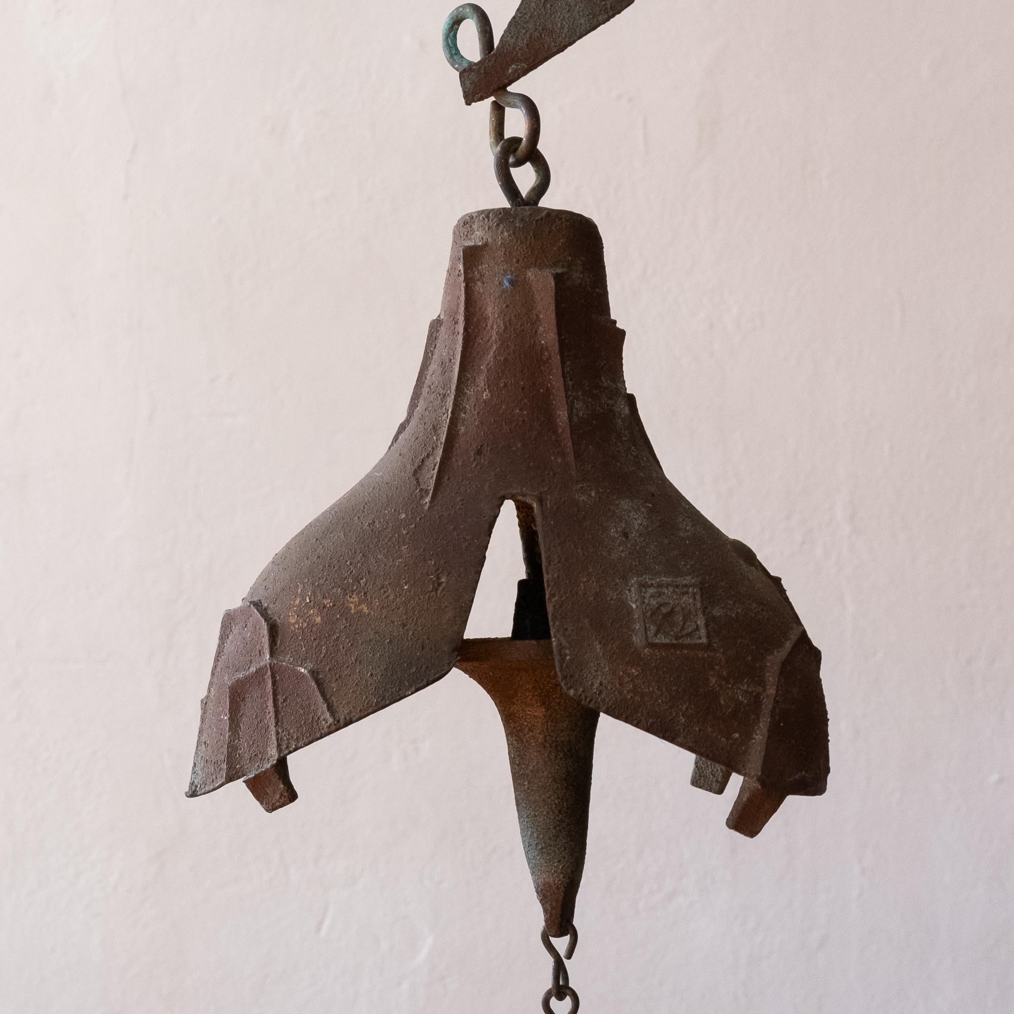 Bronze Cosanti Bell by Paolo Soleri 2