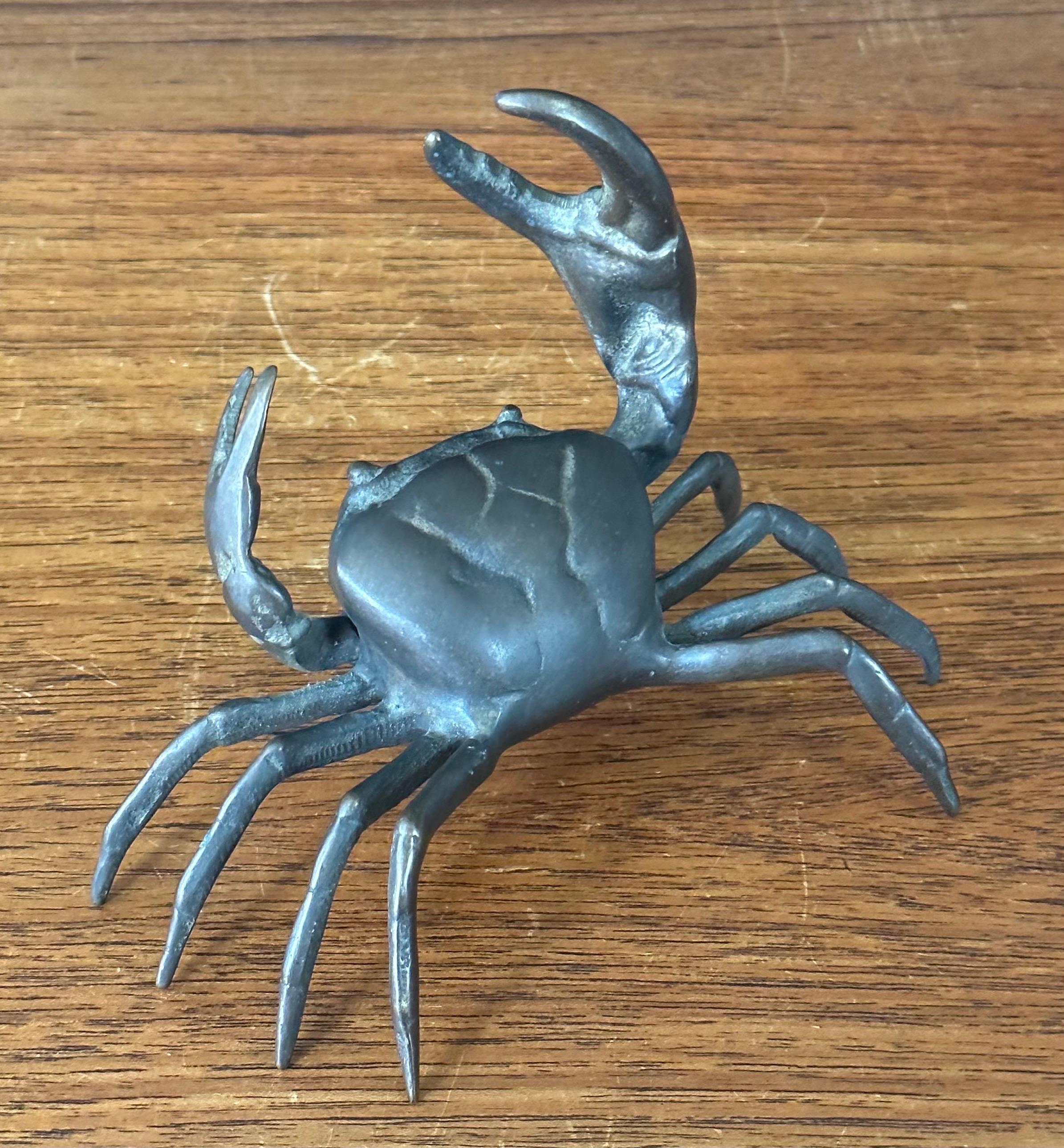 Sculpture / presse-papiers crabe en bronze en vente 4