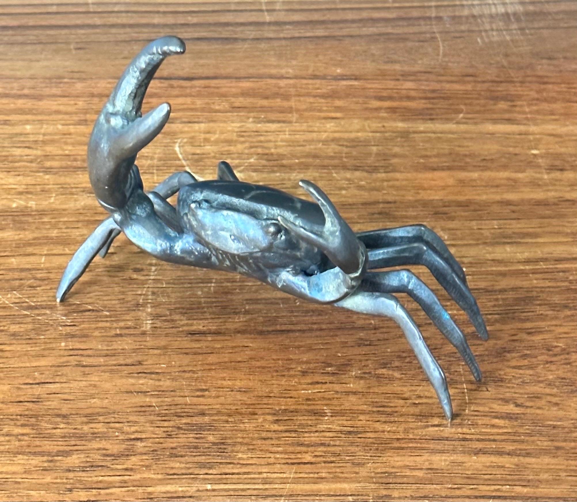 Bronze Sculpture / presse-papiers crabe en bronze en vente