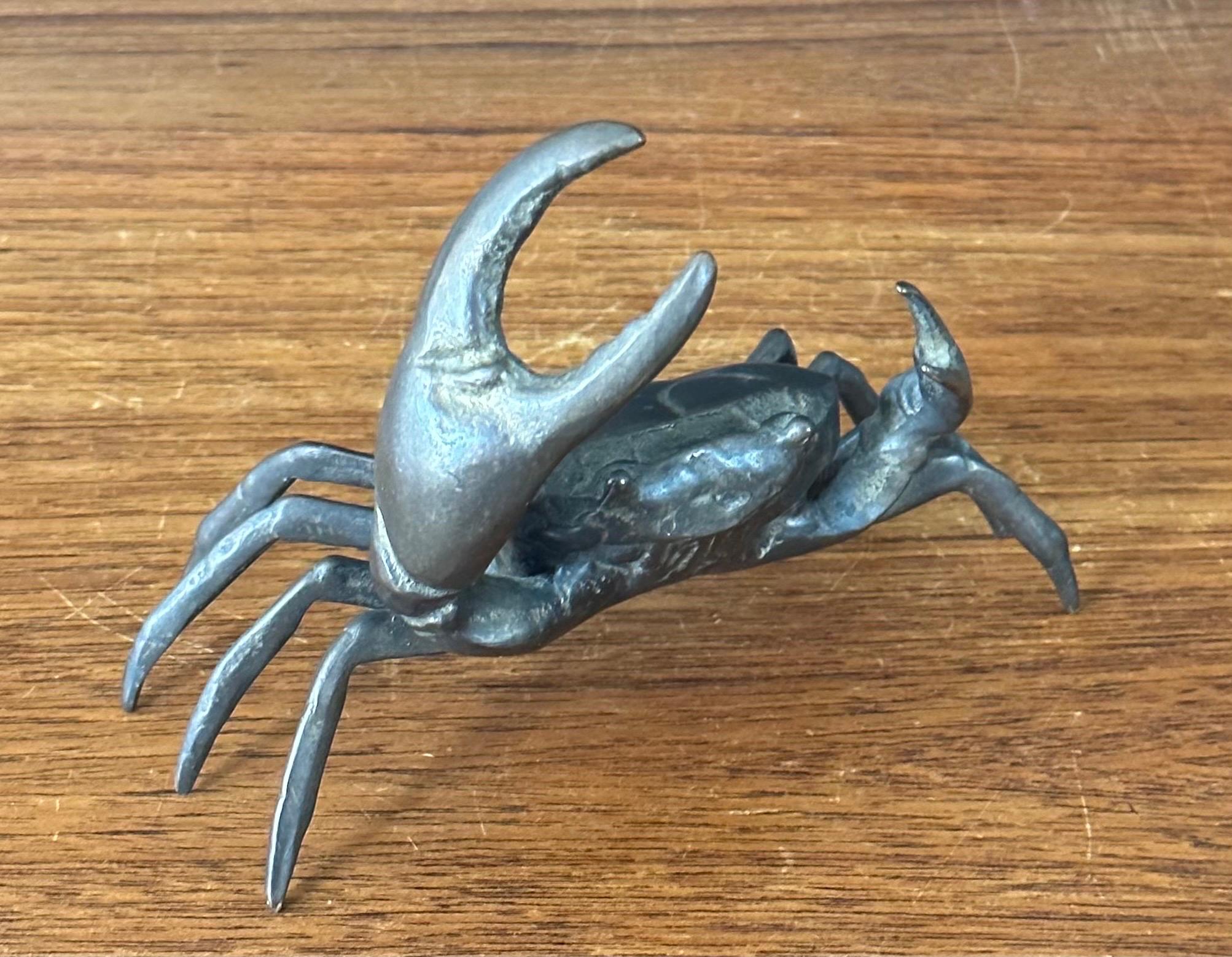 Bronze Crab Sculpture / Paperweight For Sale 2