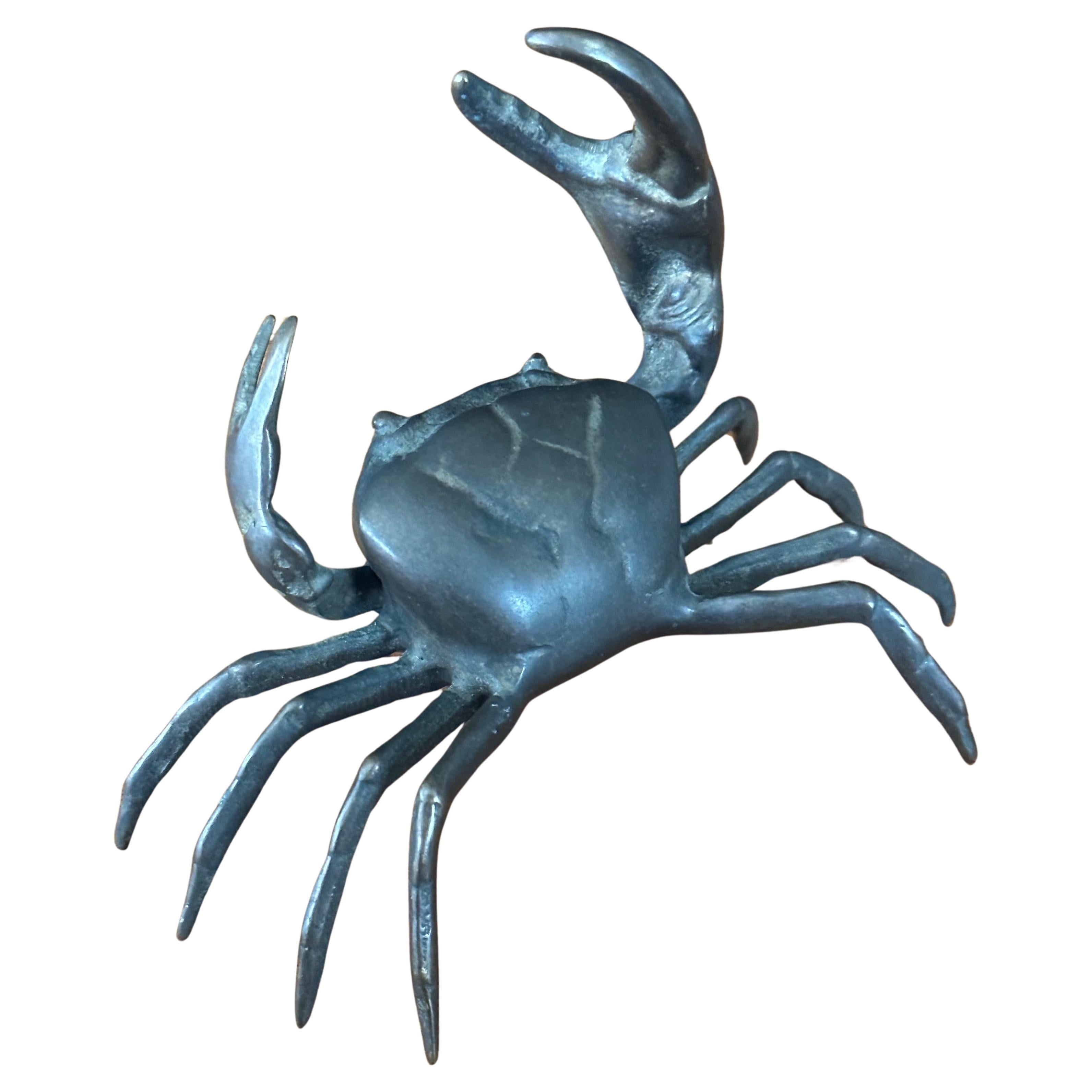 Sculpture / presse-papiers crabe en bronze en vente