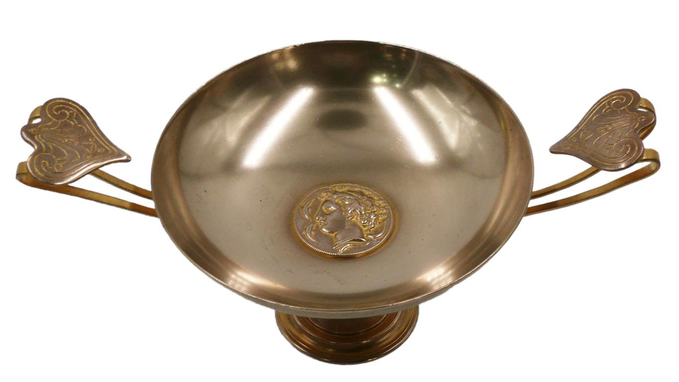 Français Coupe de bronze Barbedienne en vente
