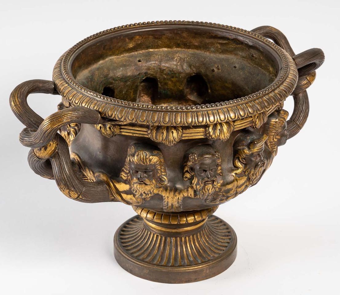 Bronze Cup by Barbedienne, Napoleon III Period For Sale 2