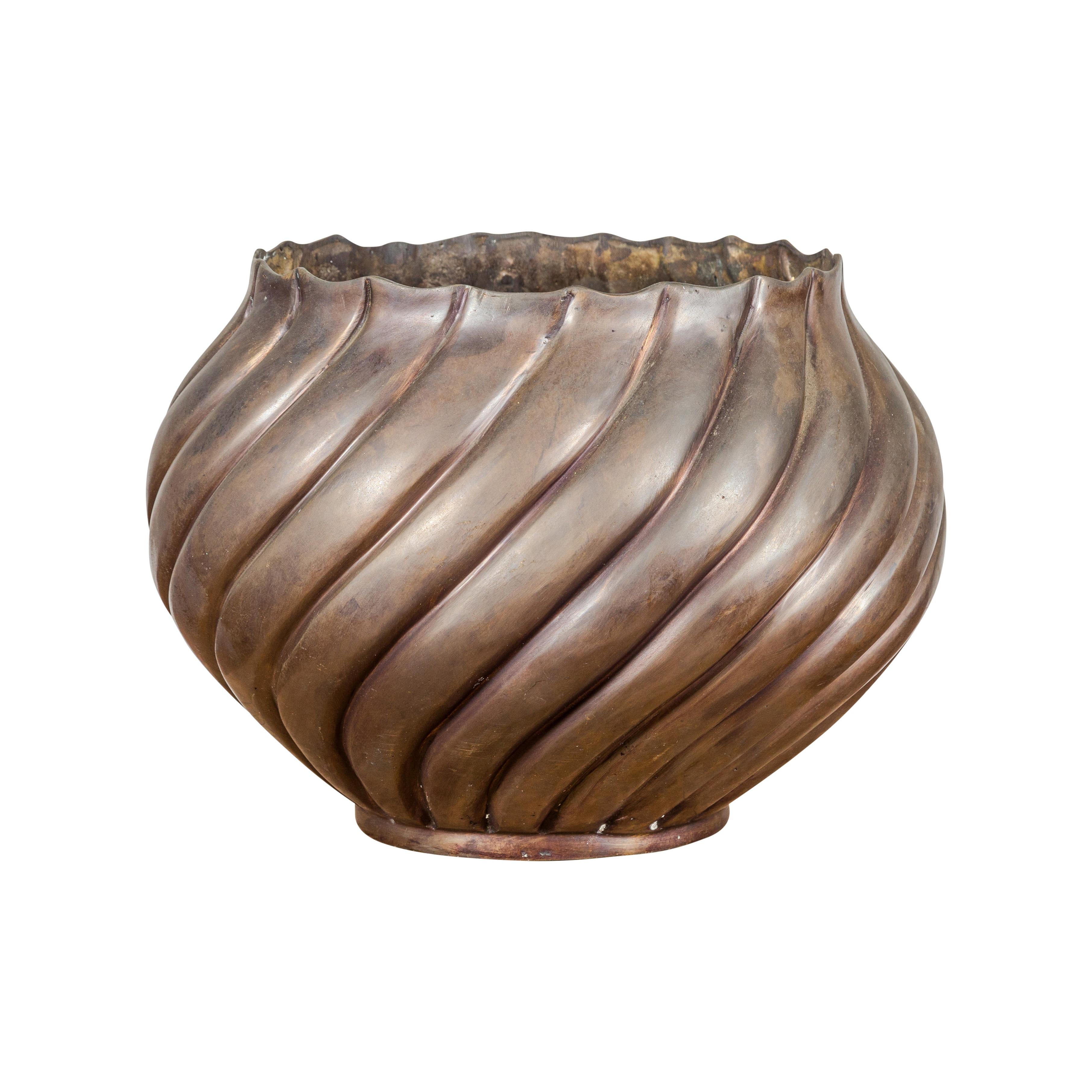 Bronze Cylindrical Urn with Wave Motifs and Scalloped Opening, Pair Available For Sale 10