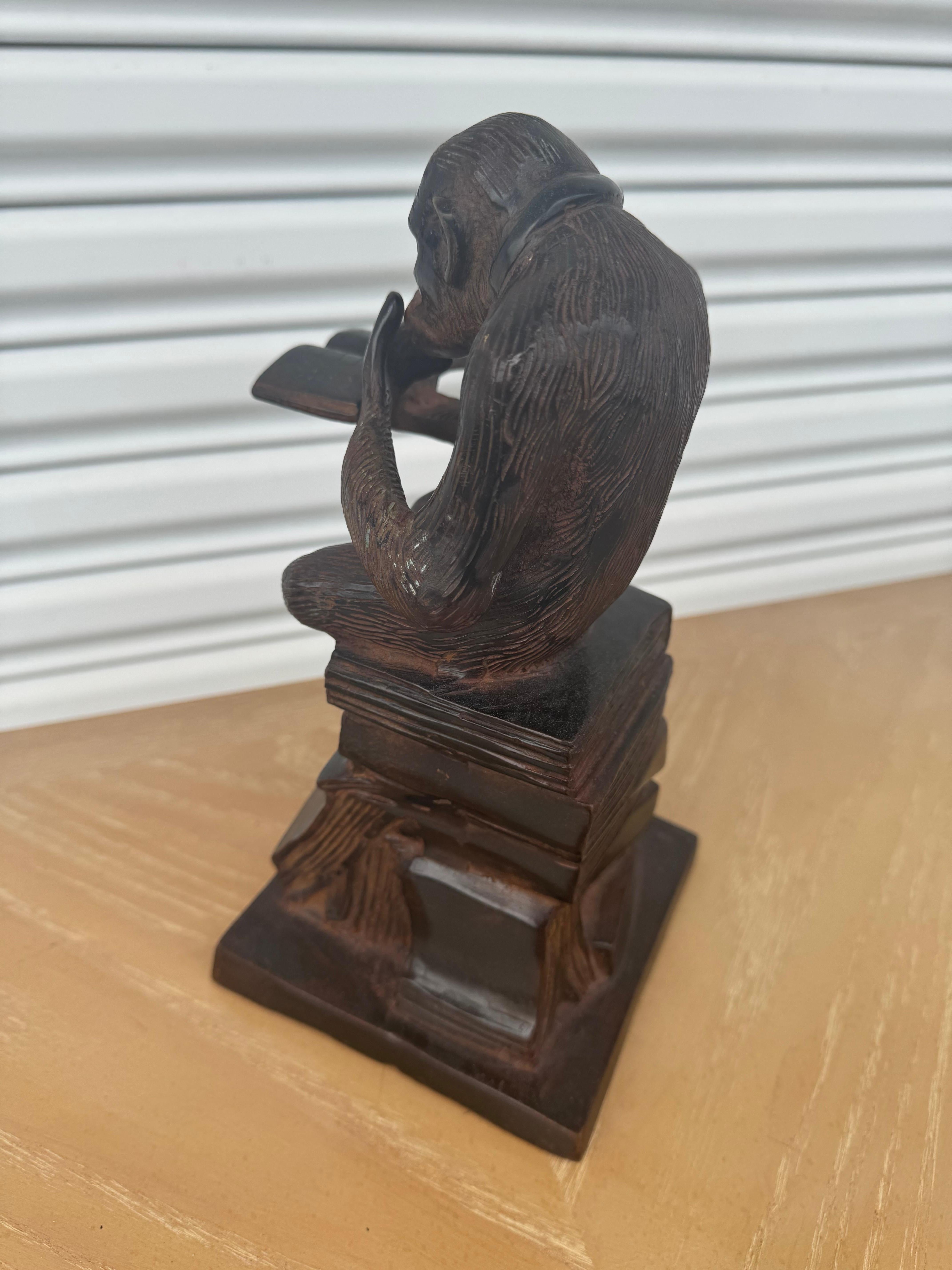 Bronze Darwin's Thinking Monkey Sculpture im Zustand „Gut“ im Angebot in Pasadena, TX