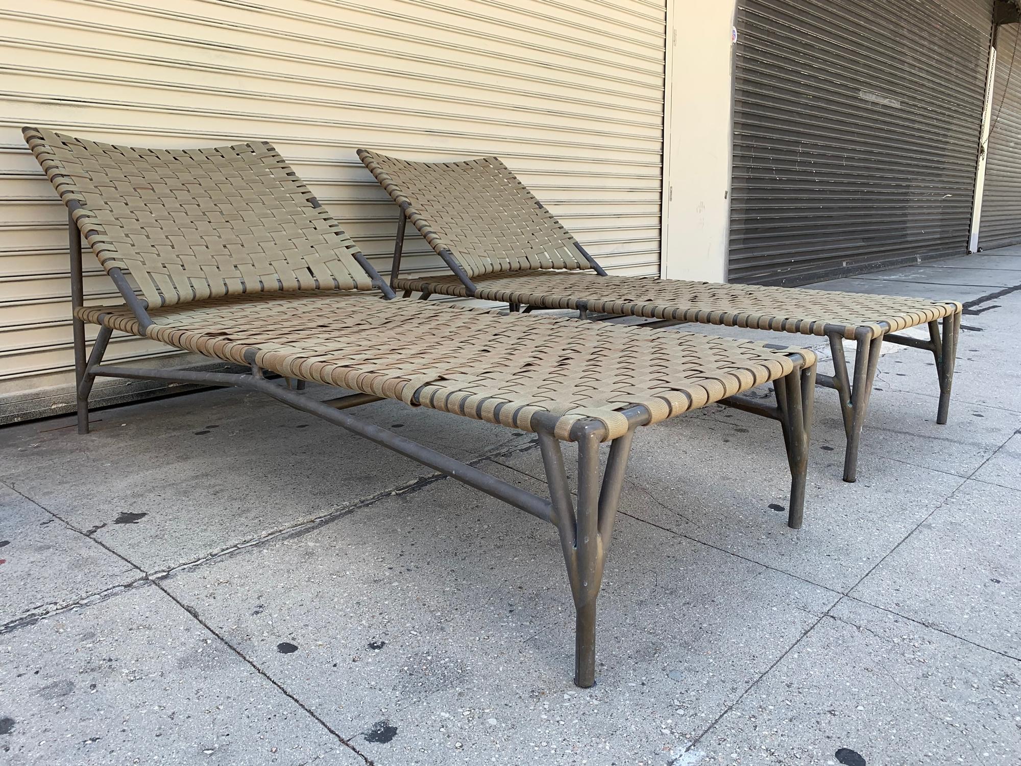 pool lounge beds