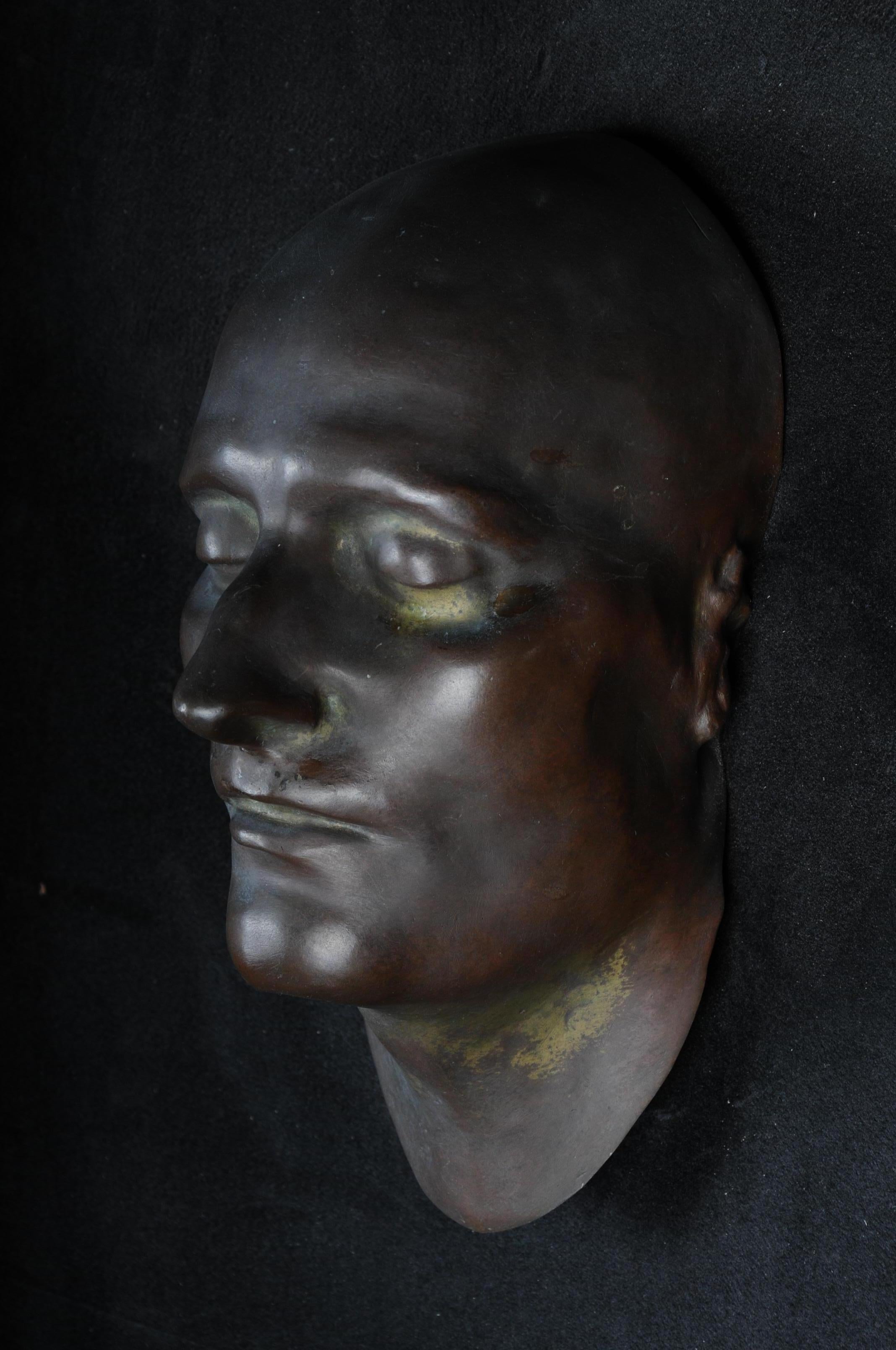 - bronze death mask 
- from Napoleon Bonaparte 
- with patina 
- good condition 

 (V - 163) 
Napoleon.
