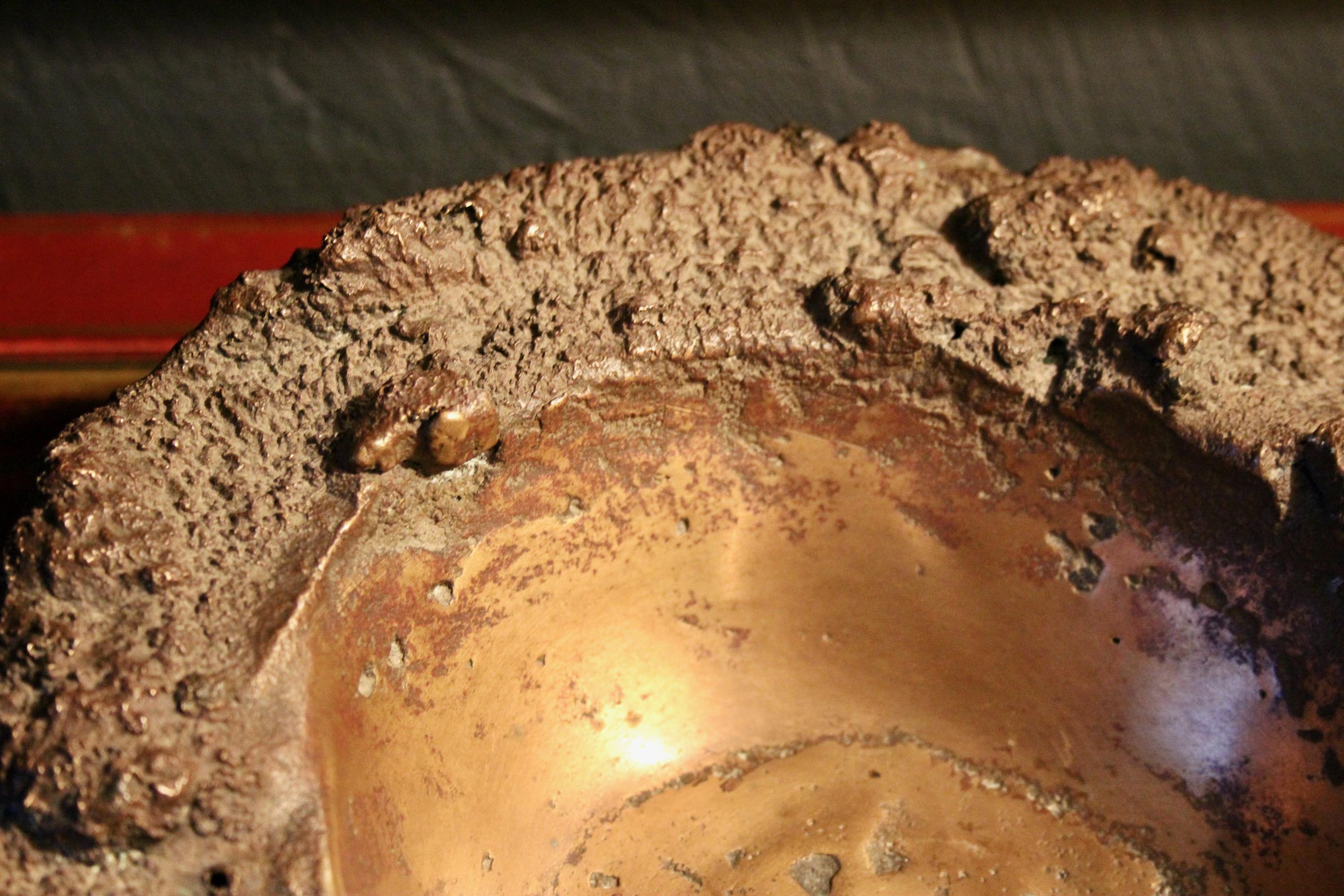 Bronze dekorative vide poche datiert 78 im Angebot 2