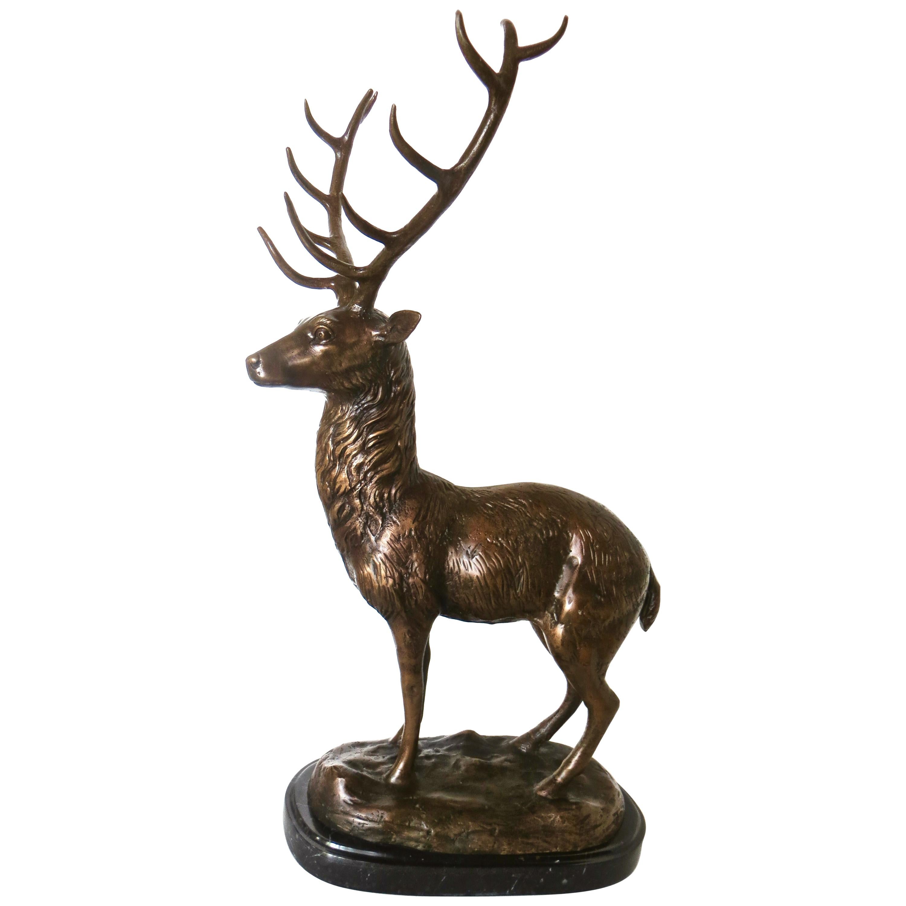 Cerf en bronze, Américain, vers les années 1930 en vente