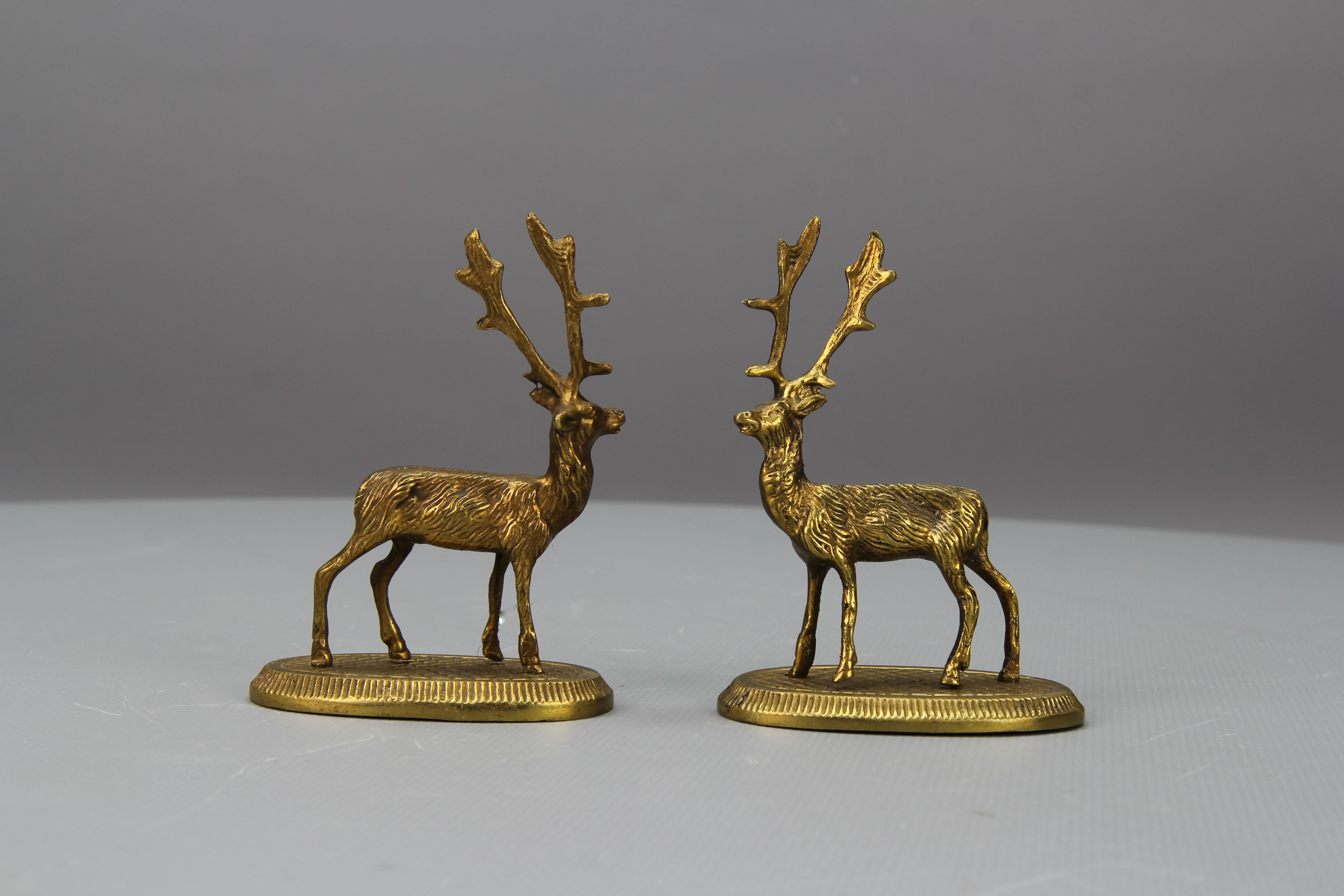 Mid-20th Century Bronze Deer Figurines, Set of Two For Sale