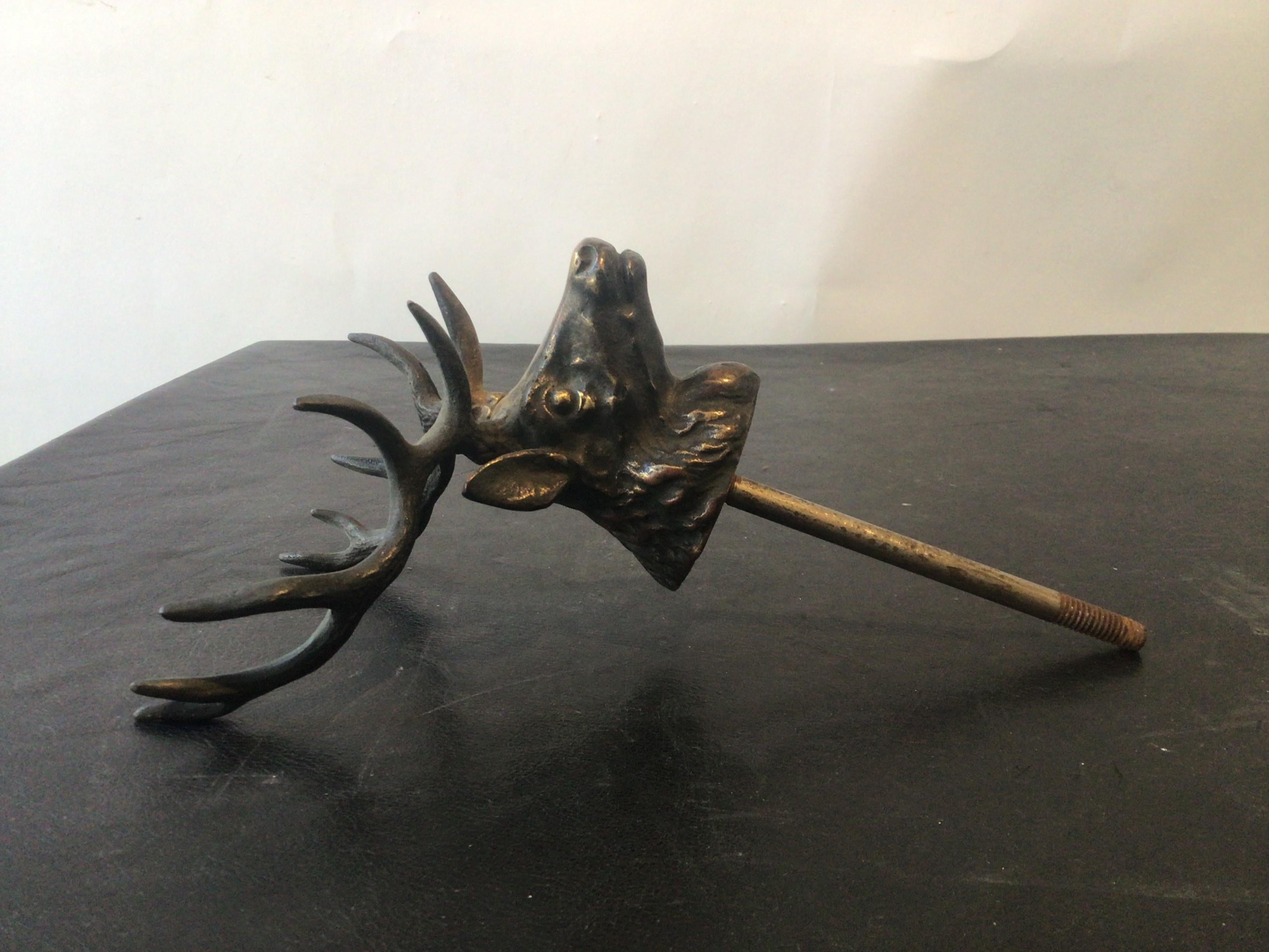 Bronze Tête de cerf en bronze en vente