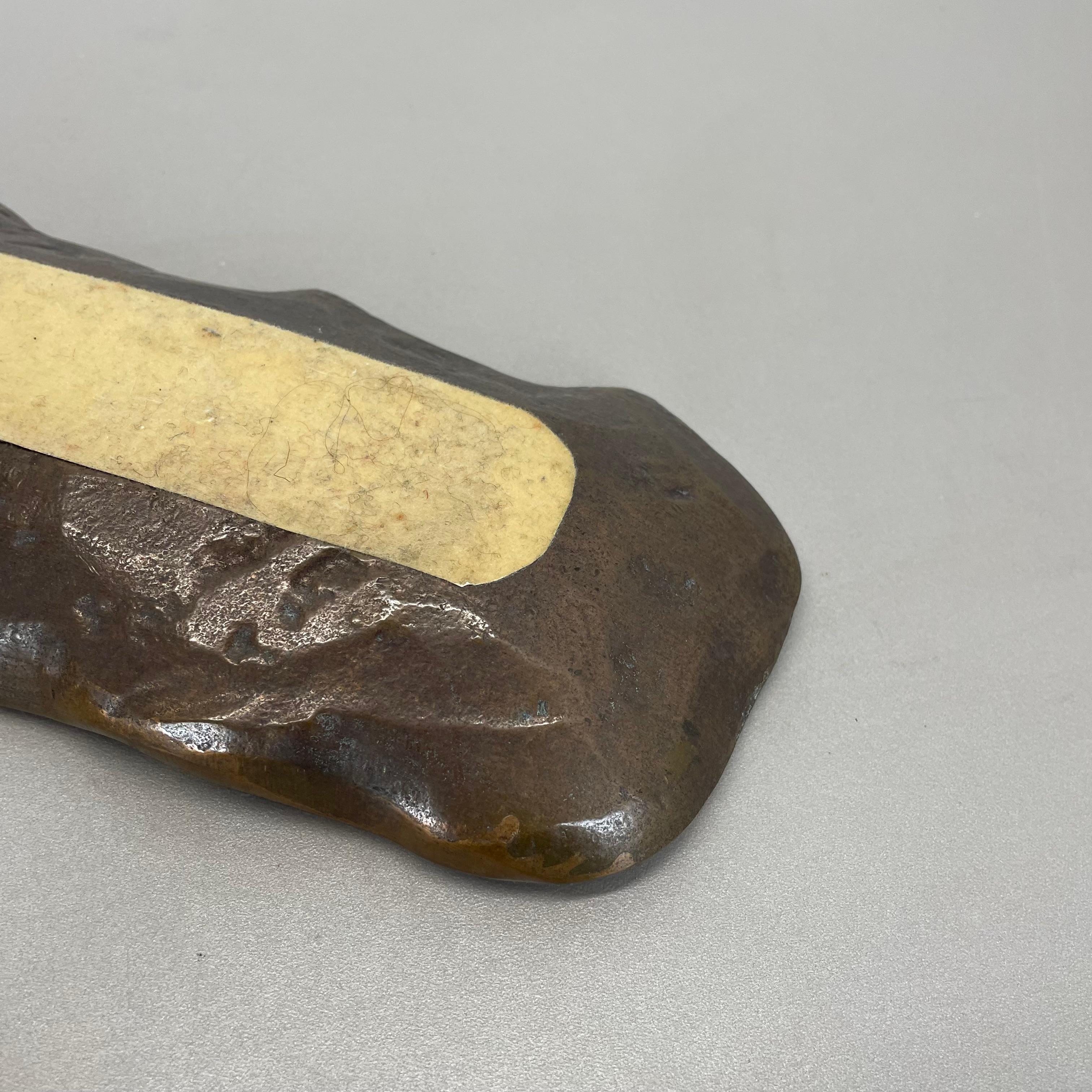 Bronzeschreibtisch Muschelplatte und Brieföffner Auböck Hagenauer Ära, Deutschland, 1970er Jahre im Angebot 8