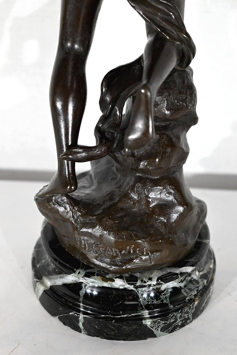 Escultura de bronce  