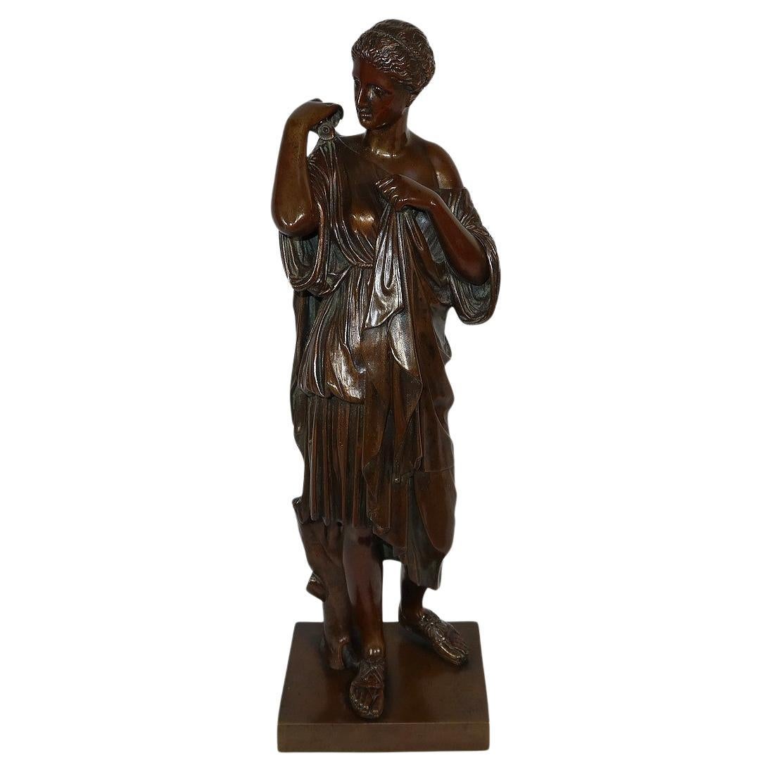 Bronzo "Diane de Gabies" dopo Praxiteles, firmato C.I.C. Sauvage - Inizio XIX sec.