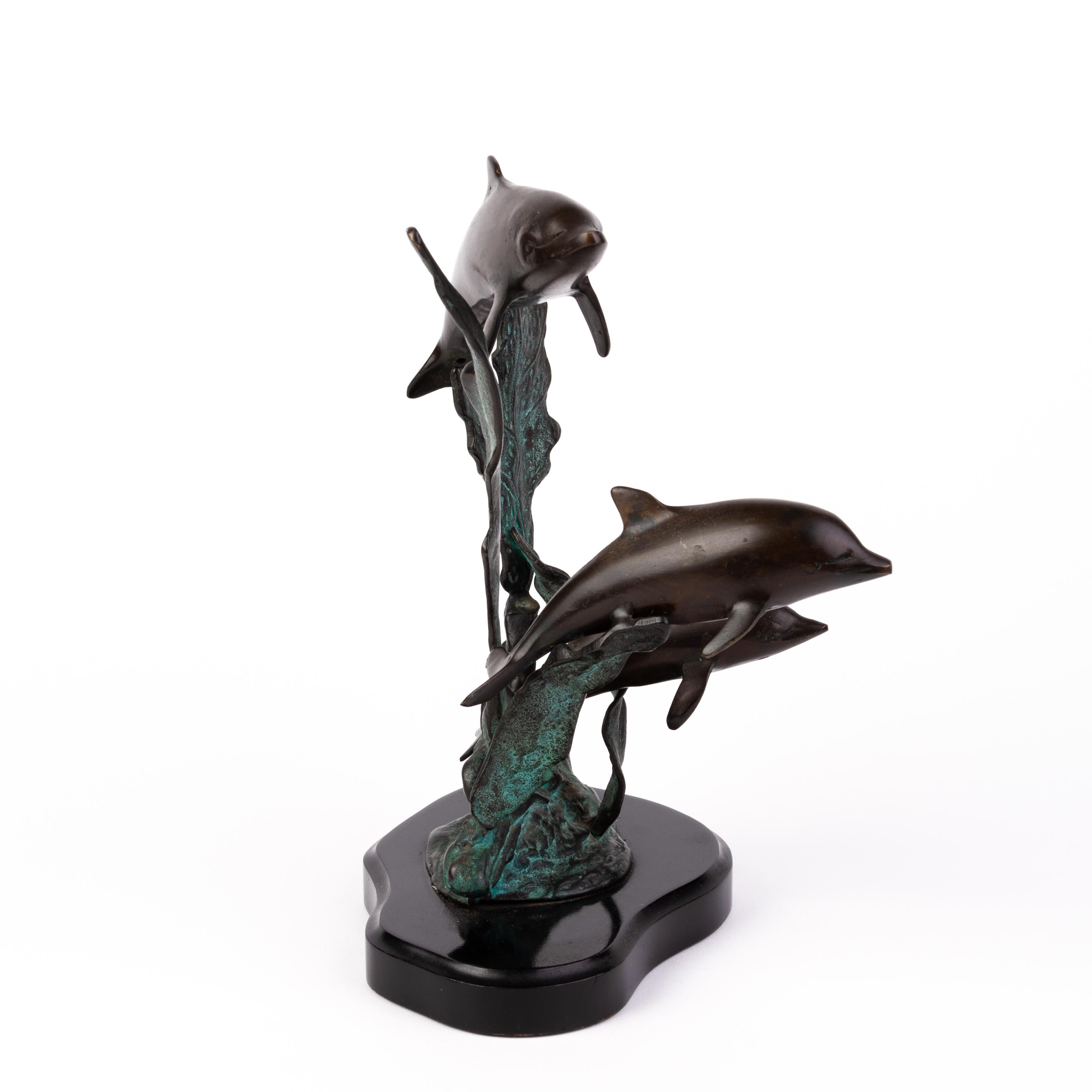 In good condition
From a private collection
Free international shipping
Bronze Dolphins Sculpture on Marble Base 
