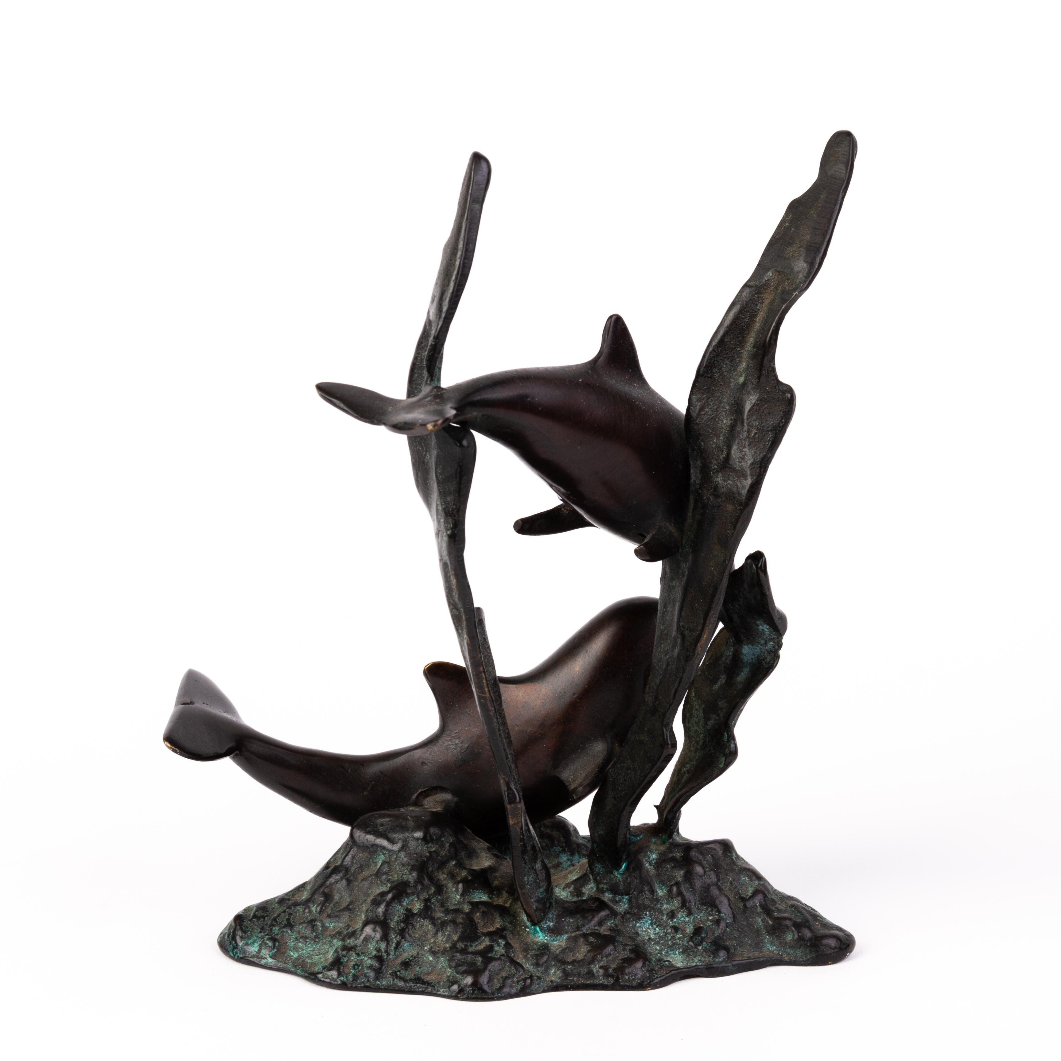Bronze- Delphine-Skulptur aus Bronze auf Marmorsockel  im Zustand „Gut“ in Nottingham, GB