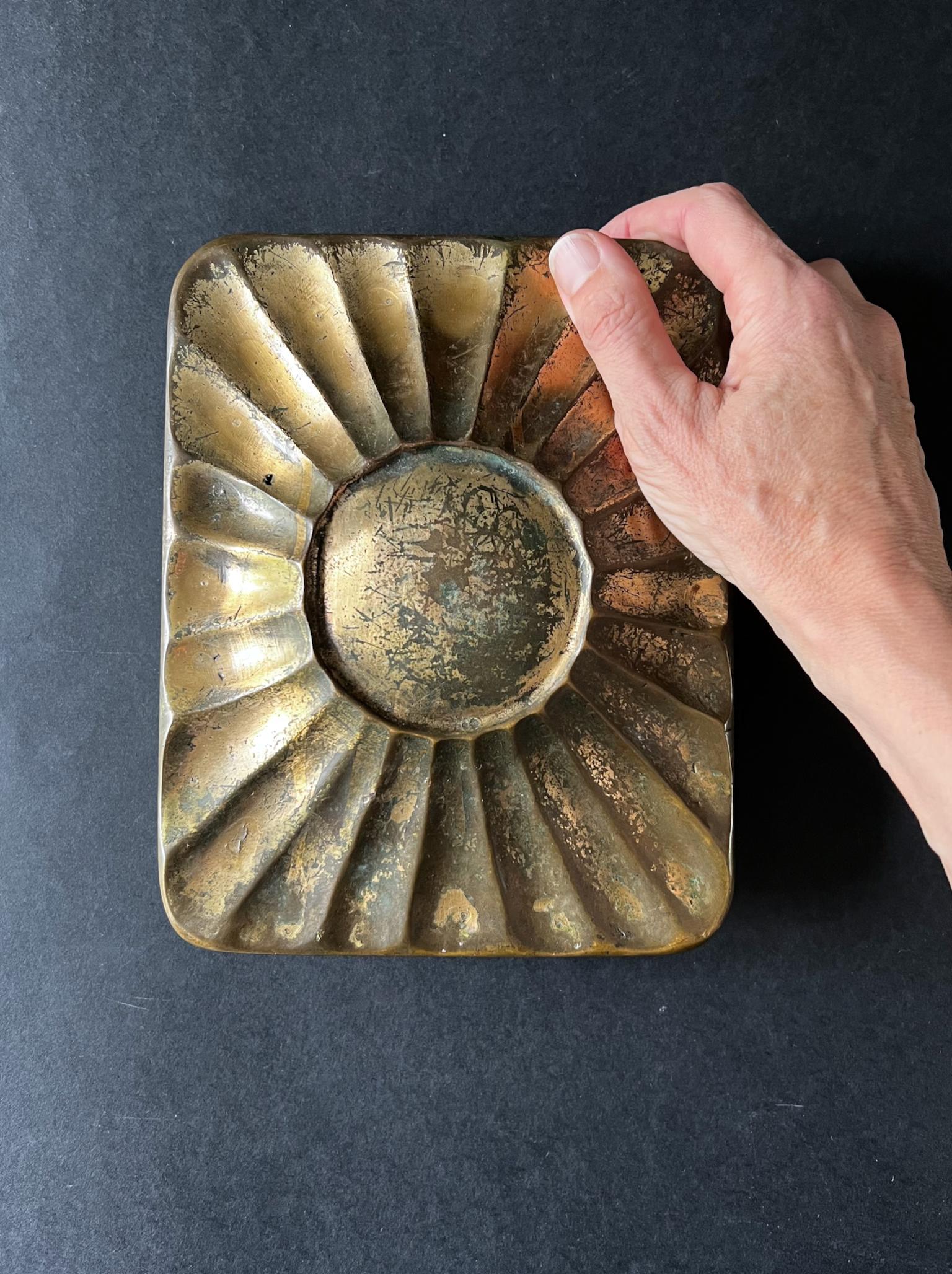 Bronze Door Handle with Raised Sunburst Design, 20th Century, European 2