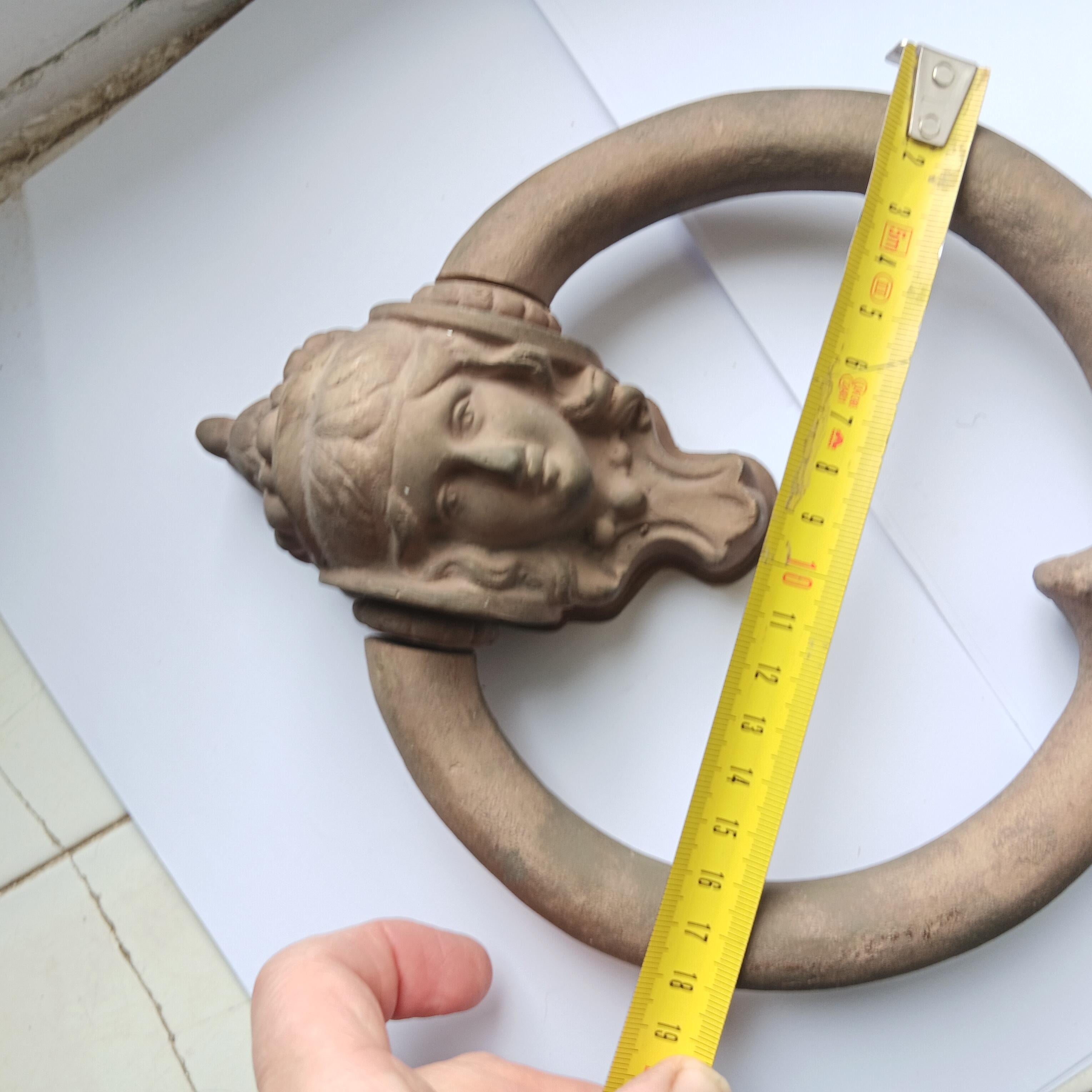 Großer Türgriff, Bronze-Meisterhandwerker in seinem gefundenen Spanien, späten 20. Jahrhundert (Spanisch) im Angebot