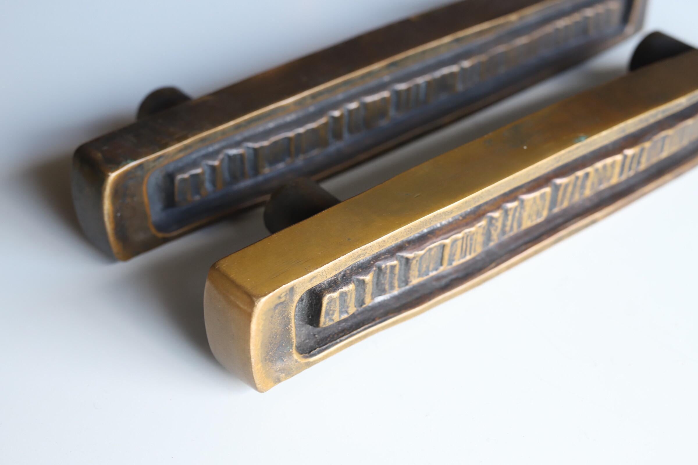 Cast Bronze Door Pulls by Forms and Surfaces
