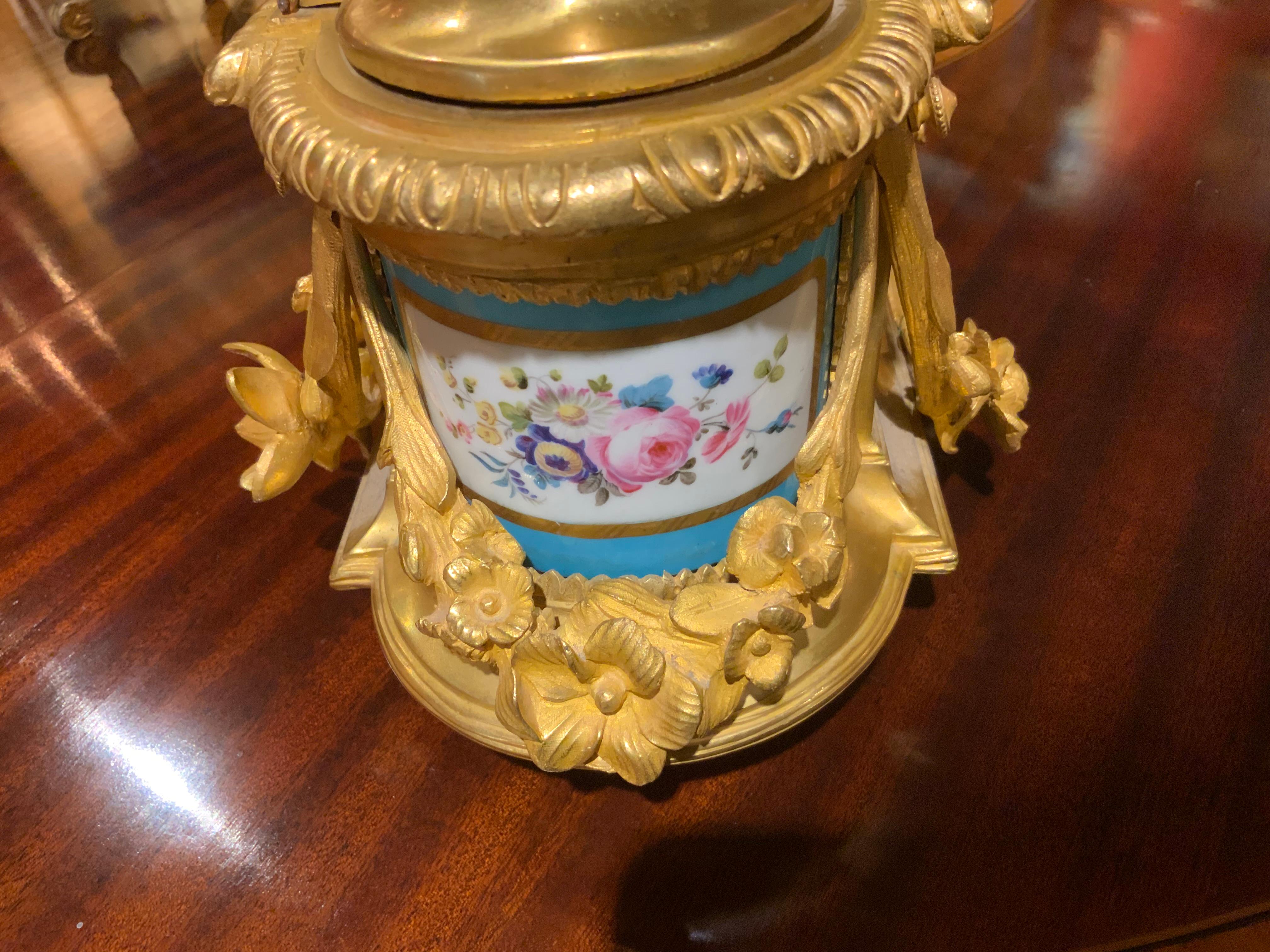 Bronze dore and Sevres porcelain jewelry casket For Sale 2