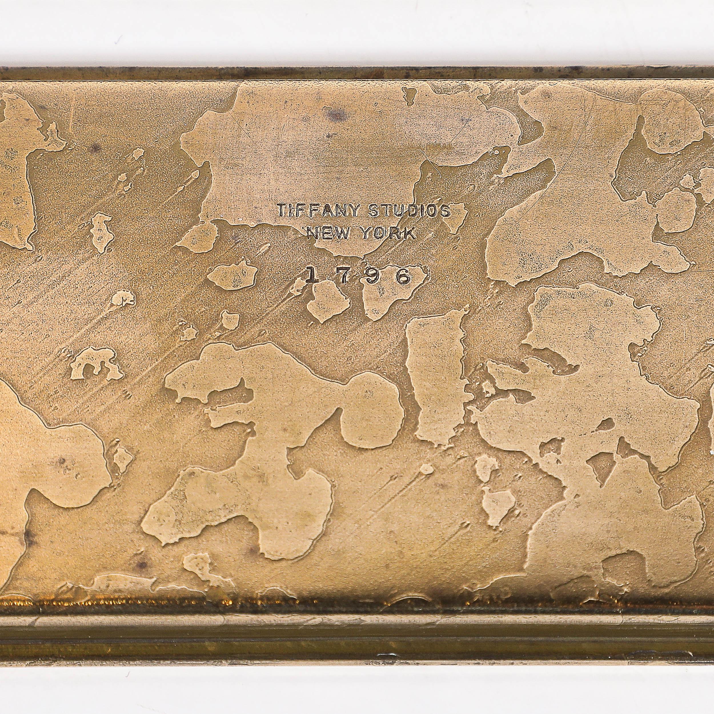 Bronze Dore Blotter Holders in the Graduate Pattern signed Tiffany & Co. For Sale 8