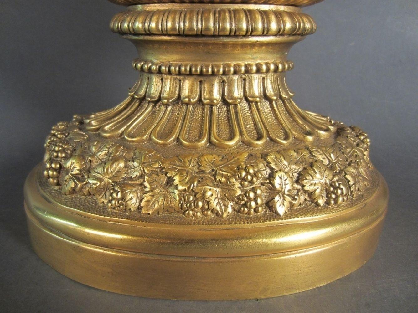 Bronze Doré Centerpiece/Planter Antique, 19th Century In Good Condition In Norwood, NJ