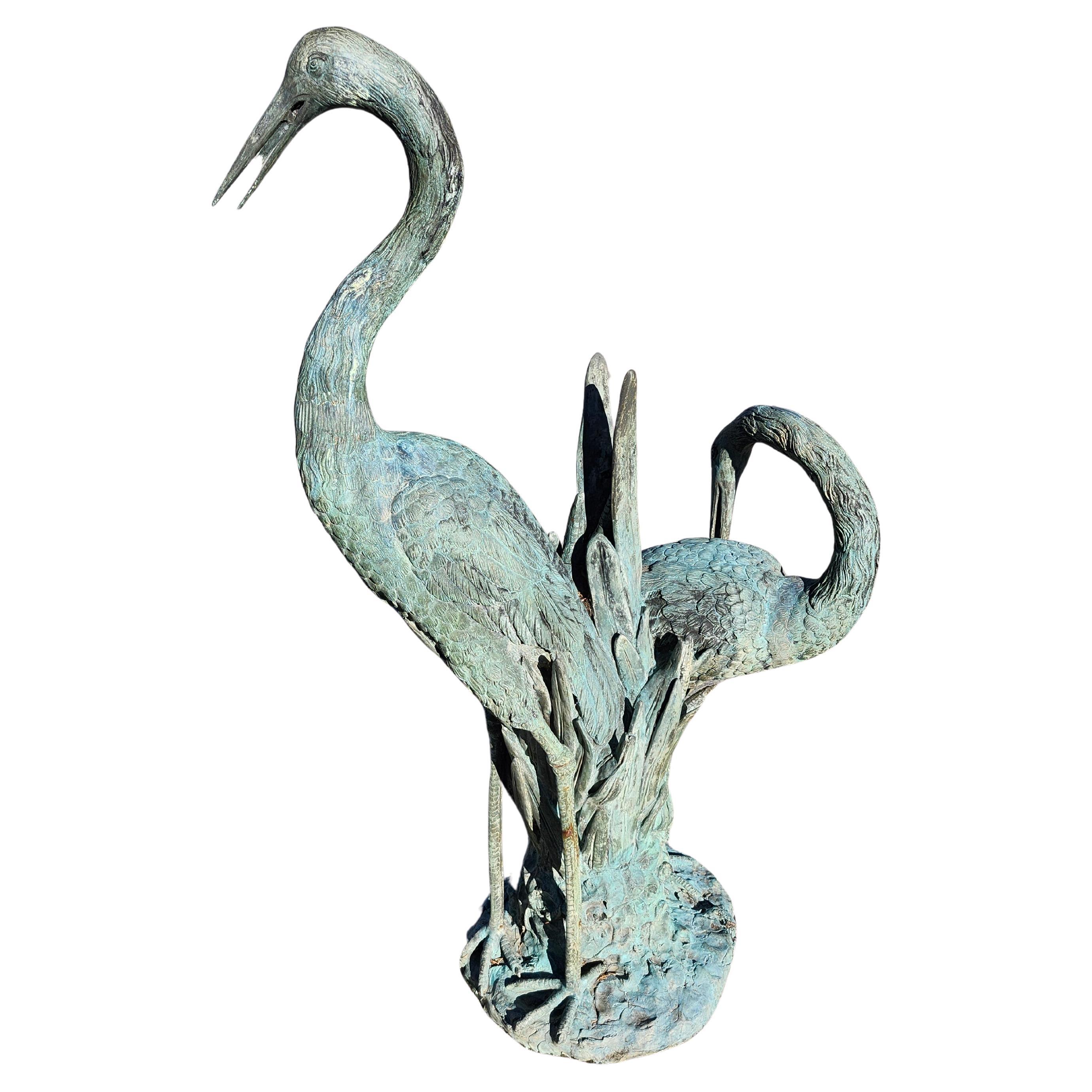 Fin du 20e siècle Bronze Double Bodied Garden Water Fountain with Heron & Egret C1980 en vente