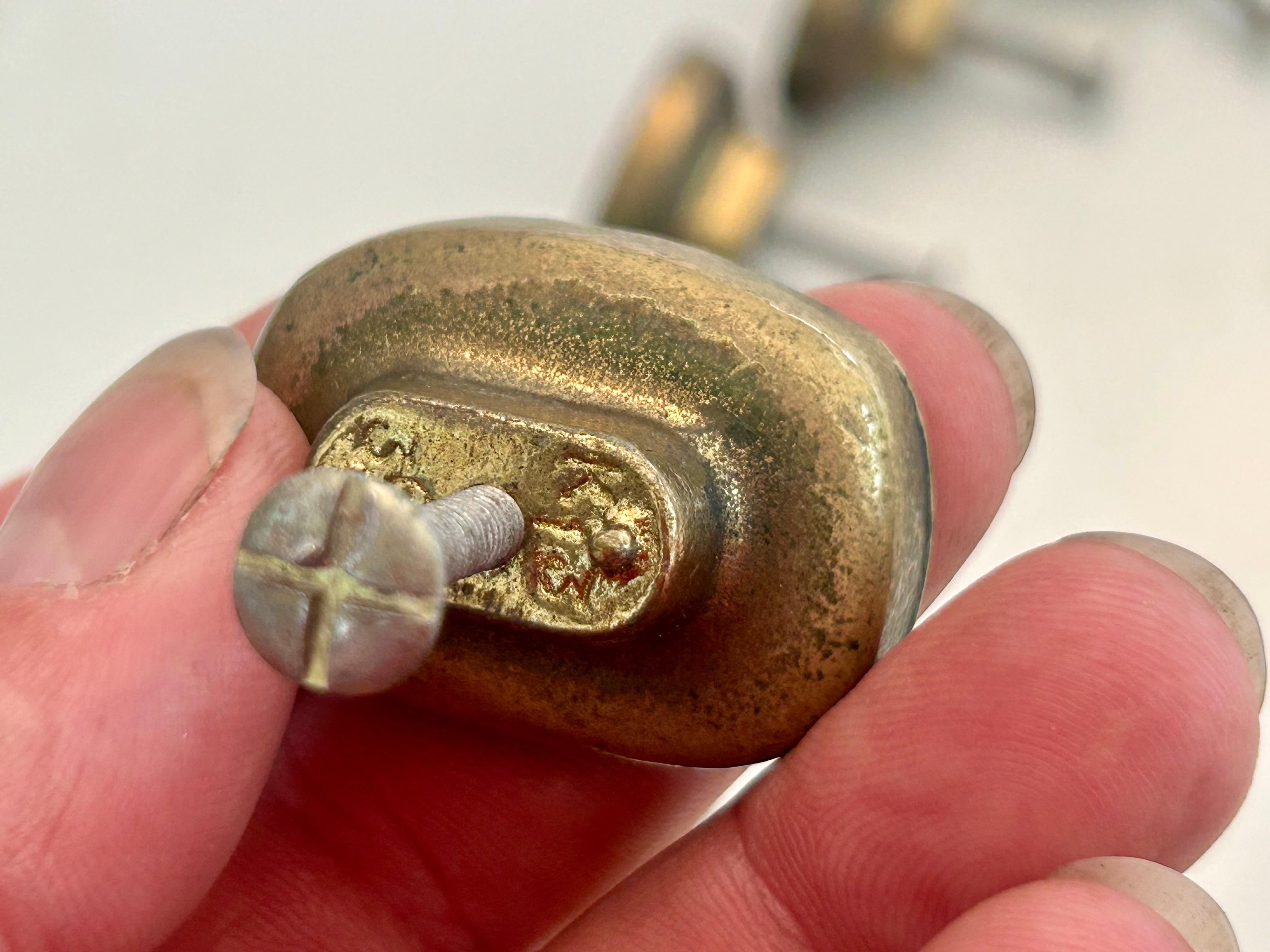 Tiri per cassetti o armadi in bronzo Evelyn Ackerman in vendita 5