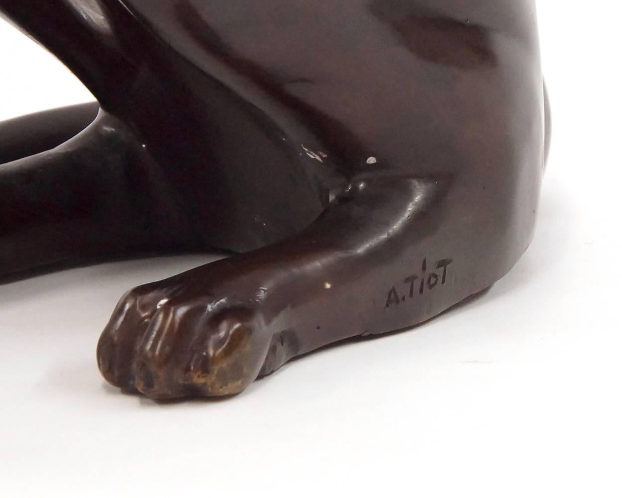 Sculpture de chat égyptien en bronze signée A. Tiot en vente 6