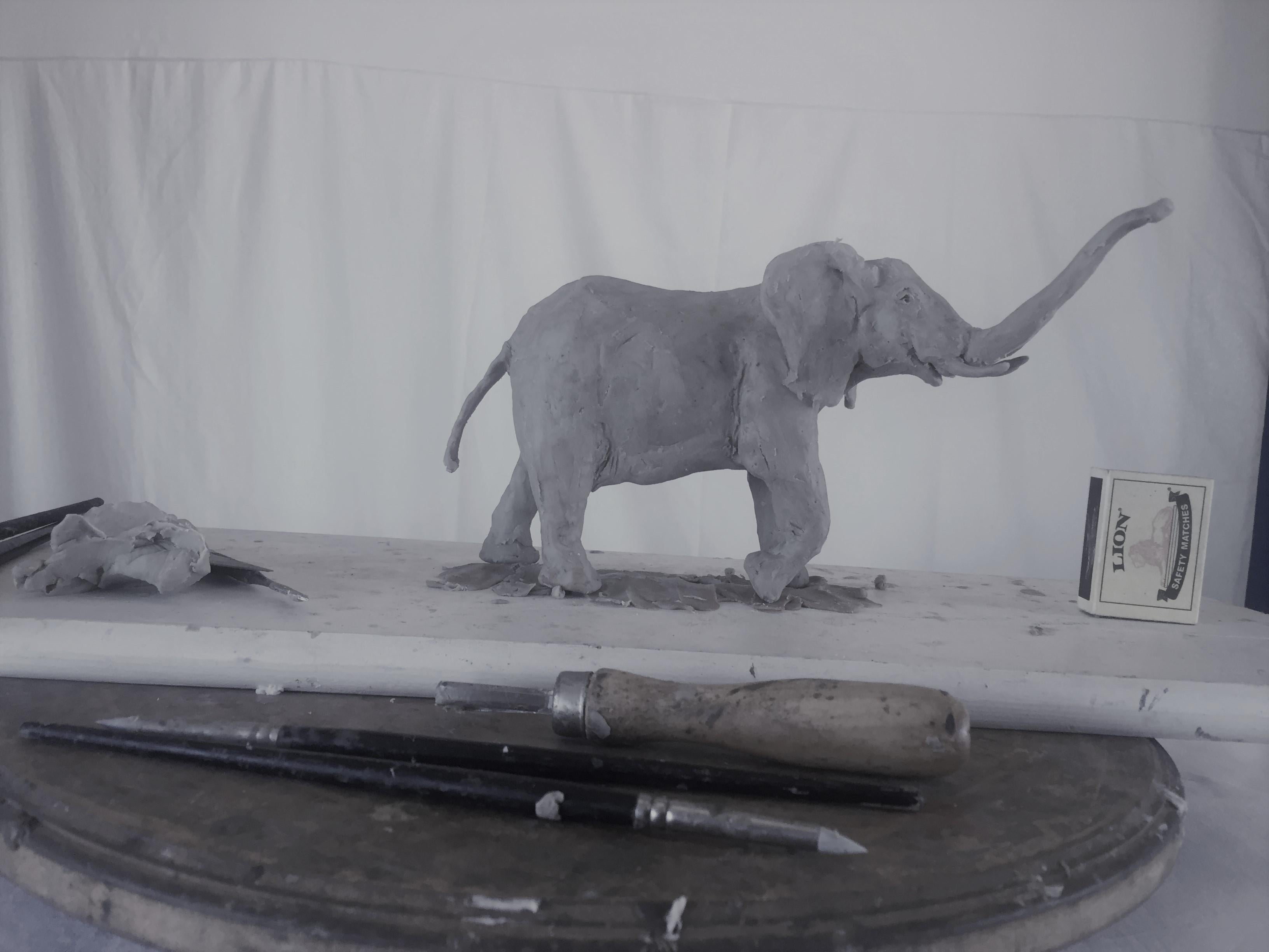 Scultura di branco di elefanti in bronzo in vendita 3