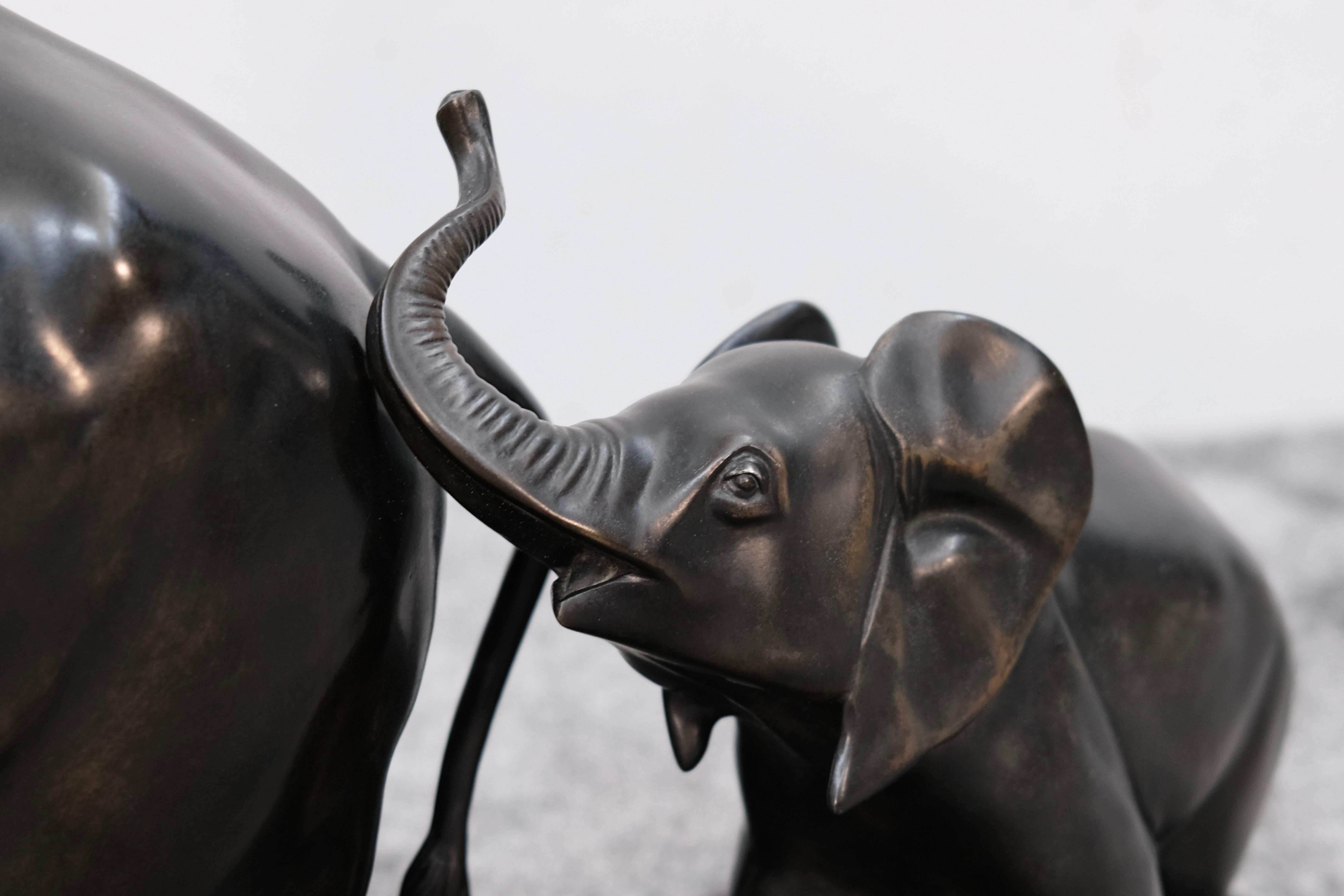 Bronze Elephant Sculpture by Irénée Rochard, French Art Deco, circa 1930/40s In condizioni buone in vendita a Ulm, DE
