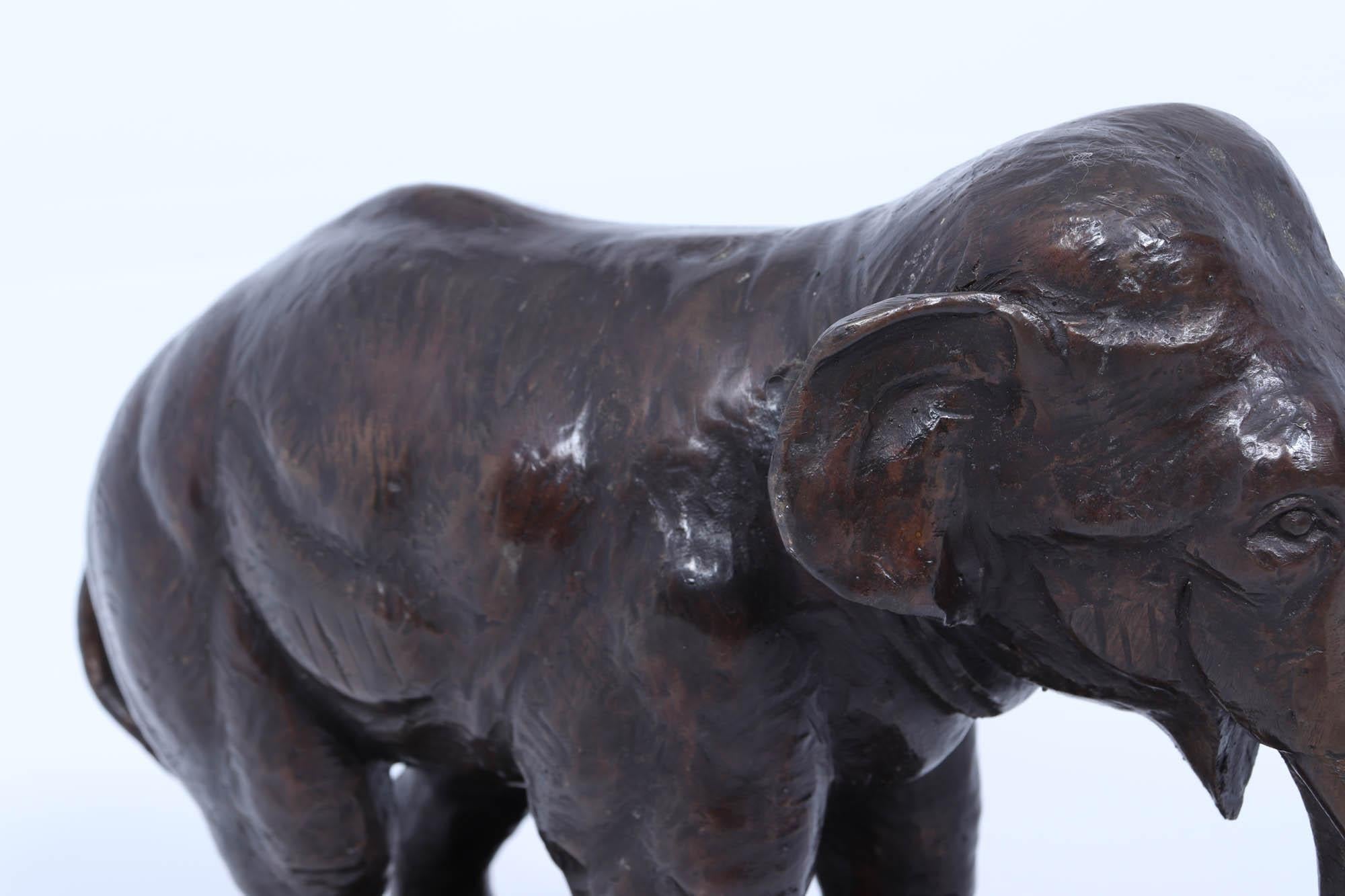 Scultura di elefante in bronzo del 1930 circa in vendita 7