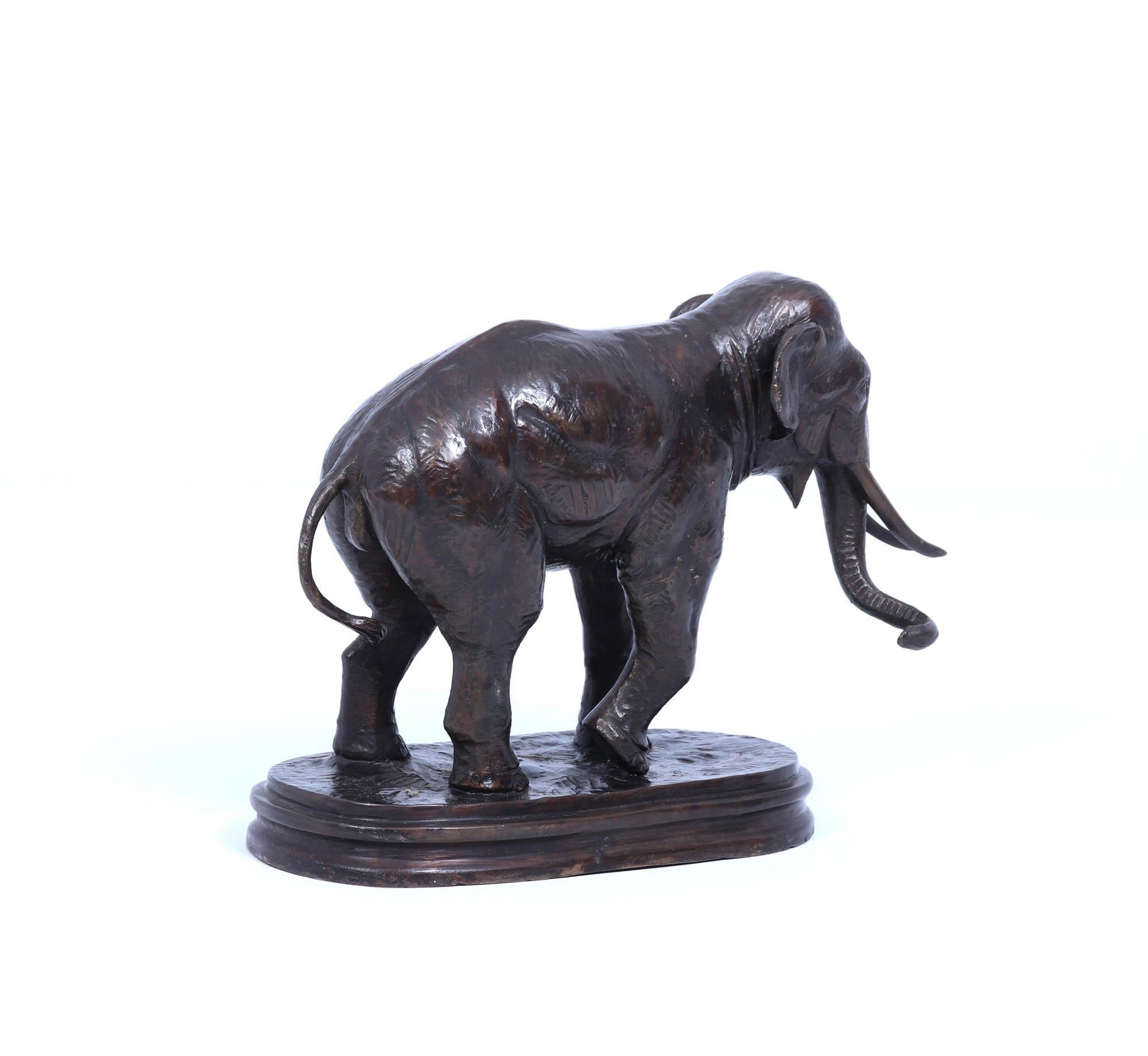 Scultura di elefante in bronzo del 1930 circa in vendita 1