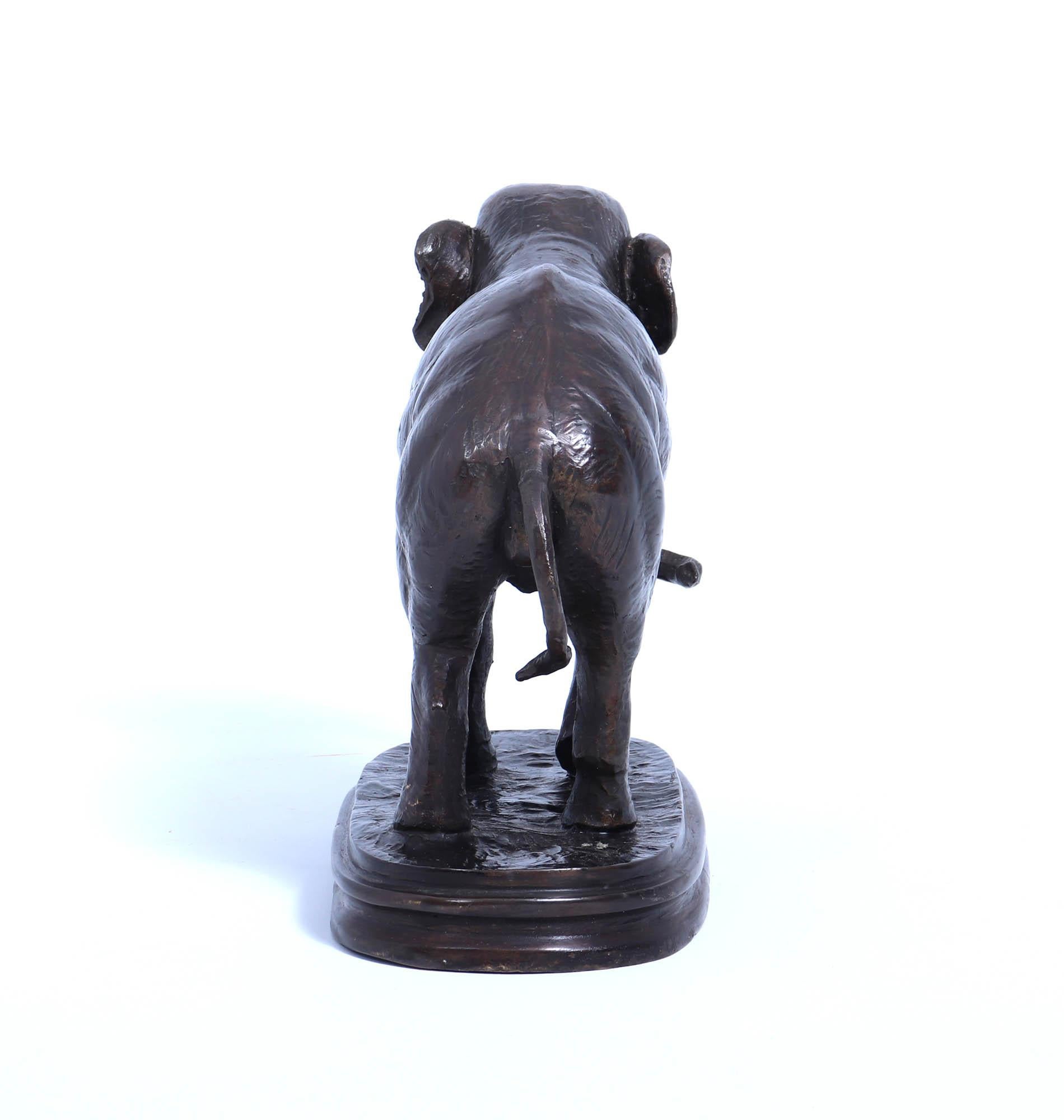 Scultura di elefante in bronzo del 1930 circa in vendita 2