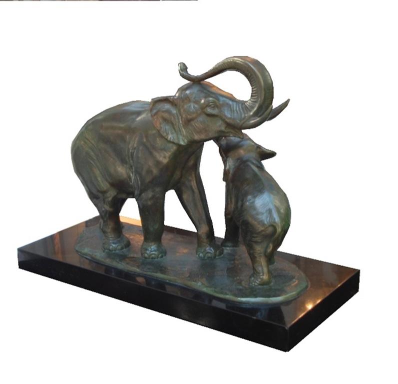 European Bronze elephant with cub For Sale