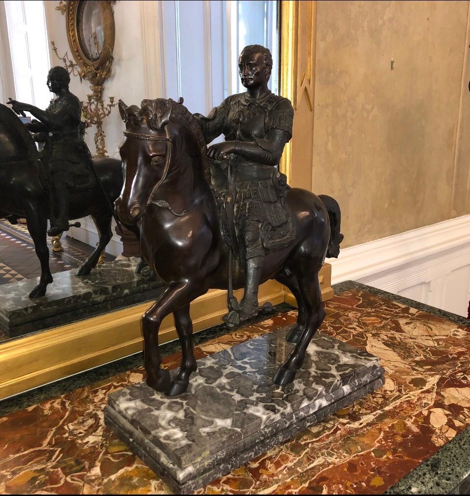 Bronze Equestrian Sculpter with Caesar on Marble Base, Early 20th Century For Sale 4